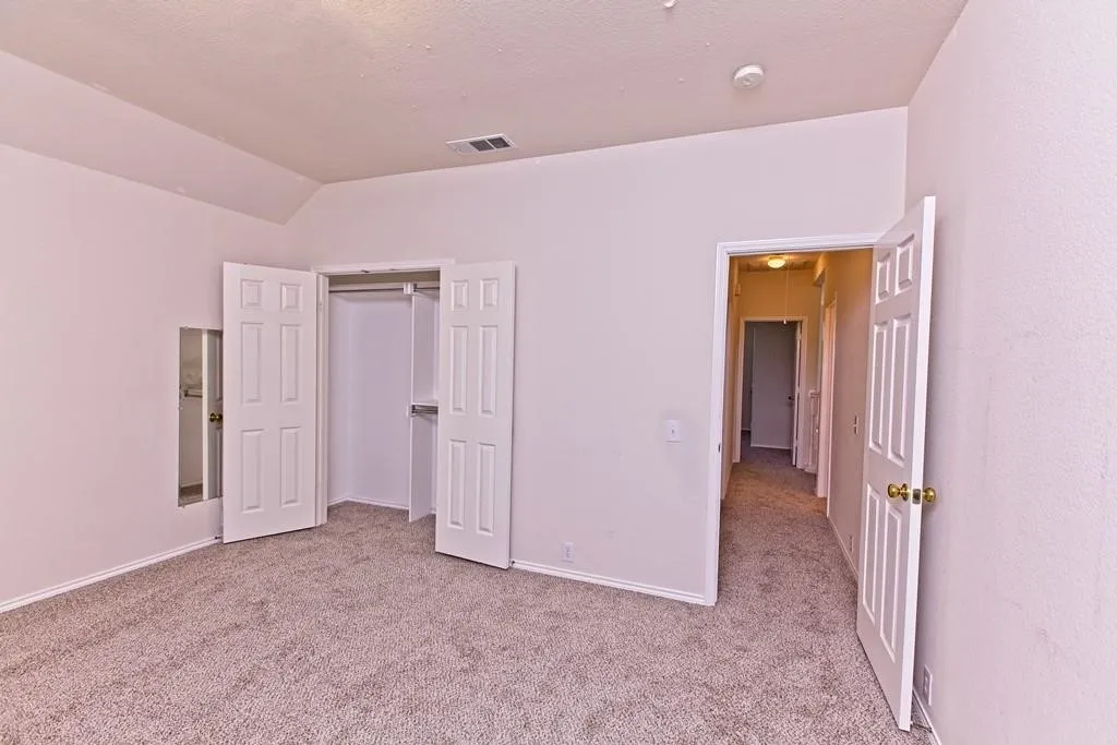 Single Family Residence For Rent in Collin County , 8713 Somerville Way, Plano, Texas 75025, 4 Bedroom, 3 Bathroom, 2 Garage spaces, 2,796 Sqft, built in 1999, mls#21333422, Real Estate Agent in Plano, Homes For Rent in Collin county, Homes For Rent in Plano, Realtor in Plano Texas, Real Estate Brokerage Independent Realty Texas, Luminita Cordes Realtor