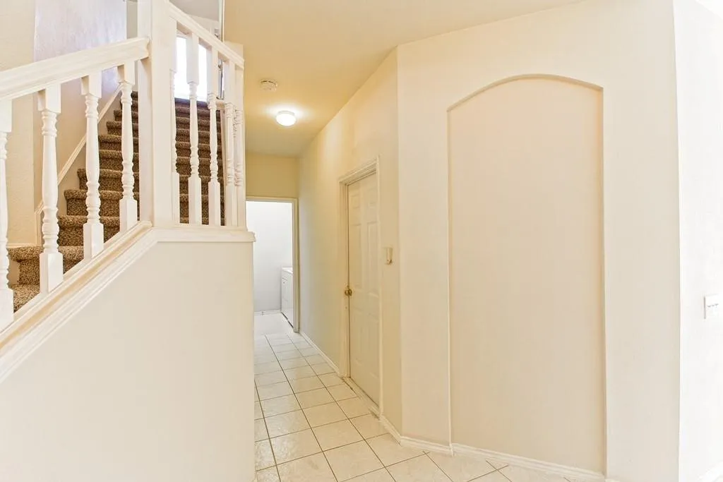 Single Family Residence For Rent in Collin County , 8713 Somerville Way, Plano, Texas 75025, 4 Bedroom, 3 Bathroom, 2 Garage spaces, 2,796 Sqft, built in 1999, mls#21333422, Real Estate Agent in Plano, Homes For Rent in Collin county, Homes For Rent in Plano, Realtor in Plano Texas, Real Estate Brokerage Independent Realty Texas, Luminita Cordes Realtor