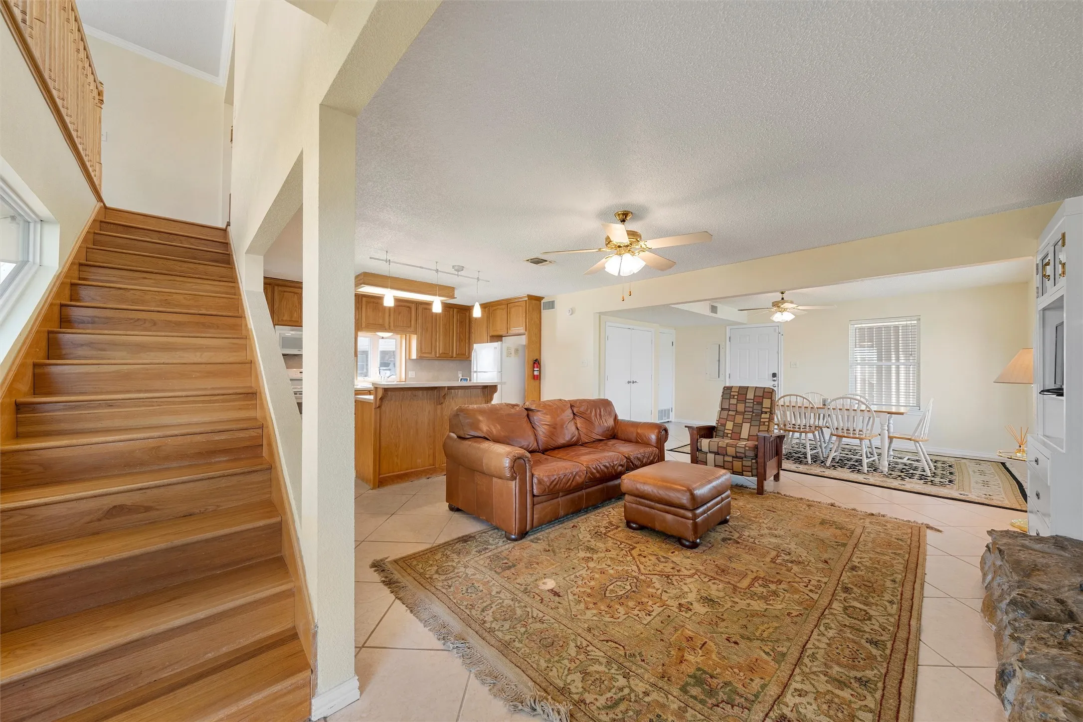 Single Family Residence For Sale in Bosque County , 187 County Road 1766, Clifton, Texas 76634, 3 Bedroom, 2 Bathroom, Garage spaces, 1,782 Sqft, built in 1970, mls#21329245, Real Estate Agent in Clifton, Homes For Sale in Bosque county, Homes For Sale in Clifton, Realtor in Clifton Texas, Real Estate Brokerage Independent Realty Texas, Luminita Cordes Realtor