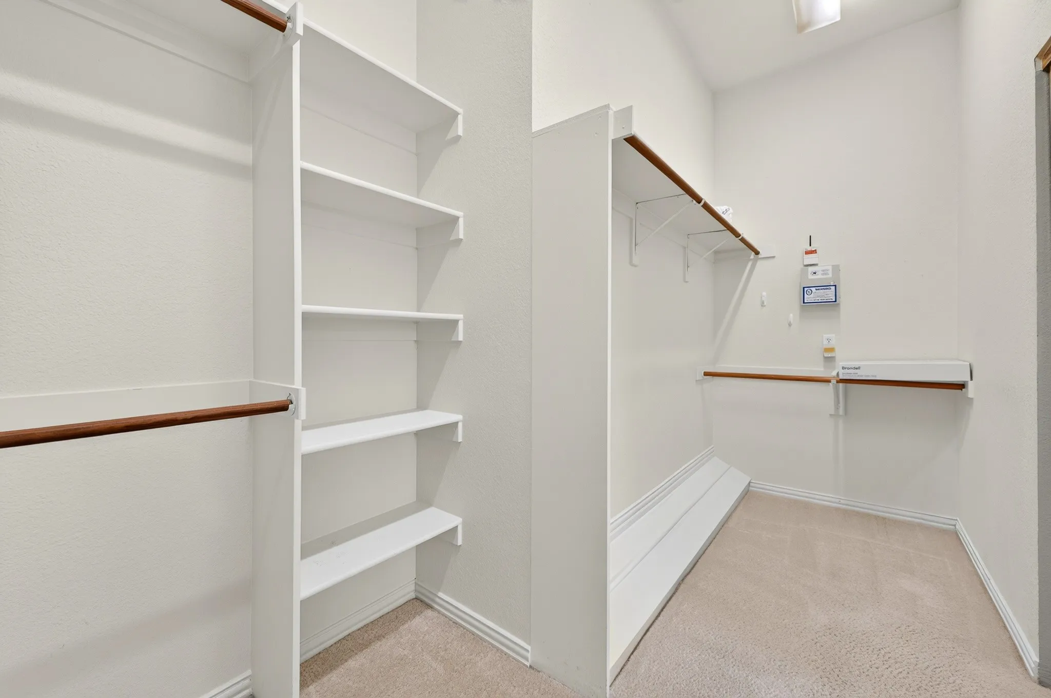 Walk in closet