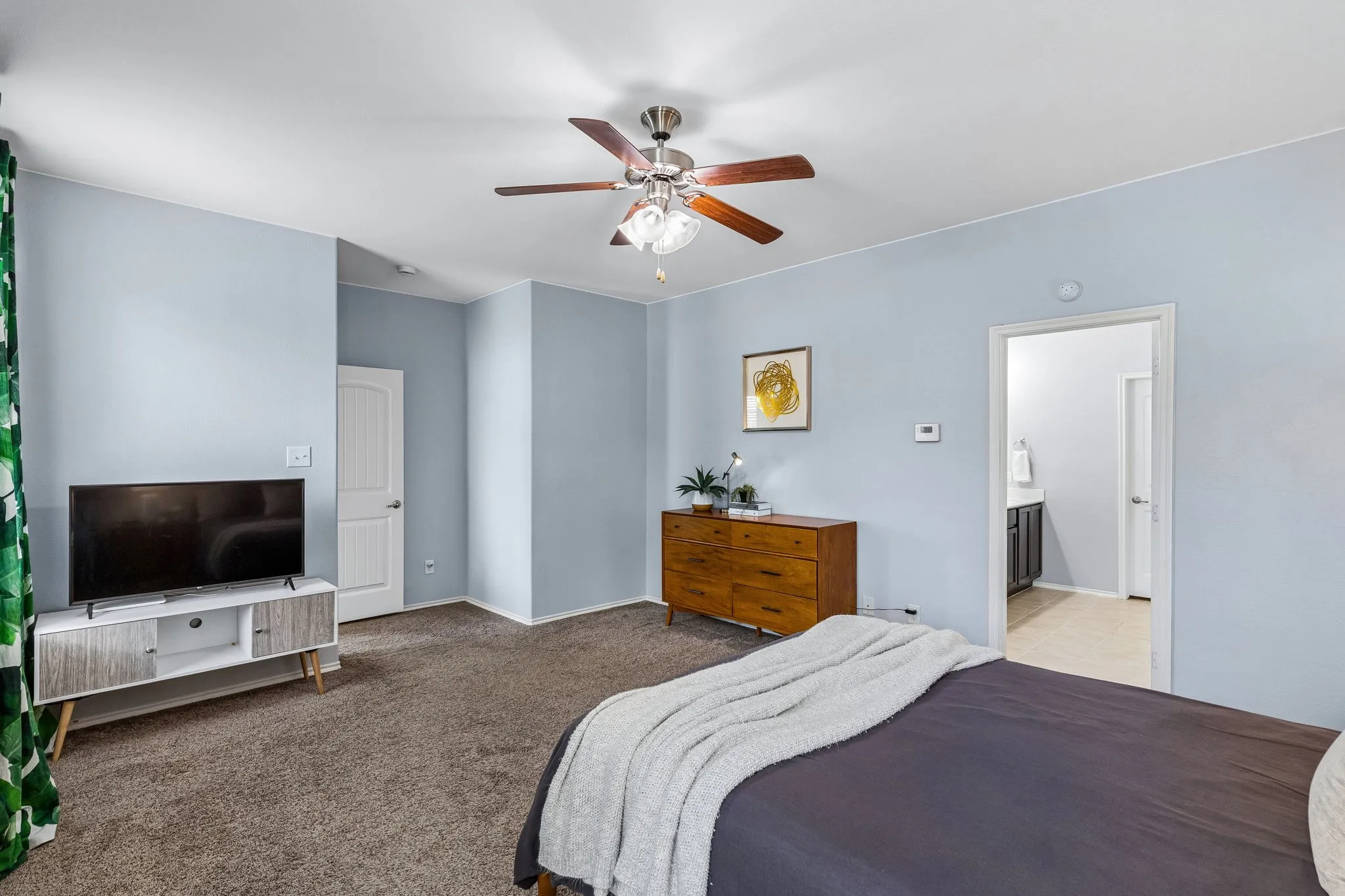 Single Family Residence For Sale in Collin County , 3500 Brazos Street, Melissa, Texas 75454, 5 Bedroom, 4 Bathroom, 2 Garage spaces, 3,362 Sqft, built in 2016, mls#21319126, Real Estate Agent in Melissa, Homes For Sale in Collin county, Homes For Sale in Melissa, Realtor in Melissa Texas, Real Estate Brokerage Independent Realty Texas, Luminita Cordes Realtor
