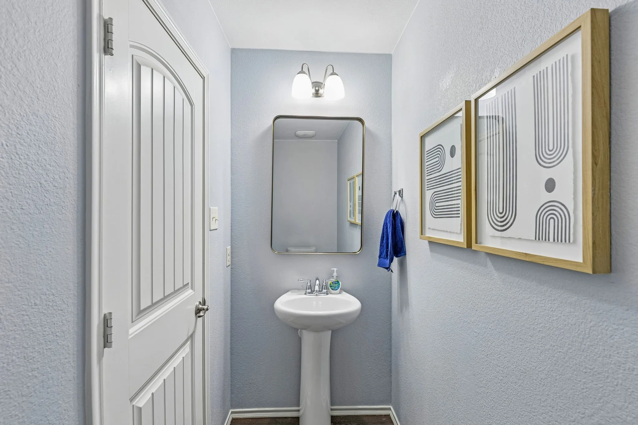 powder bath located on the main floor, perfect for guests
