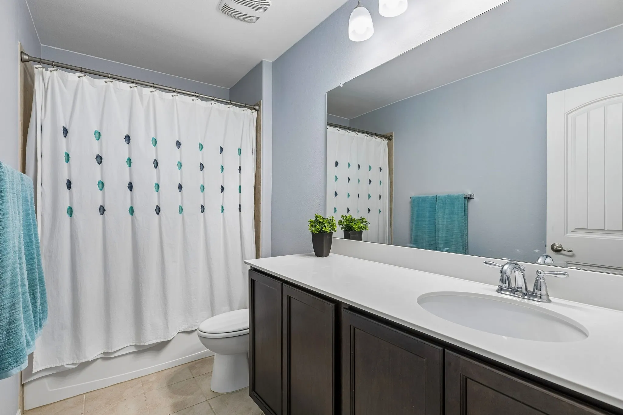 Single Family Residence For Sale in Collin County , 3500 Brazos Street, Melissa, Texas 75454, 5 Bedroom, 4 Bathroom, 2 Garage spaces, 3,362 Sqft, built in 2016, mls#21319126, Real Estate Agent in Melissa, Homes For Sale in Collin county, Homes For Sale in Melissa, Realtor in Melissa Texas, Real Estate Brokerage Independent Realty Texas, Luminita Cordes Realtor