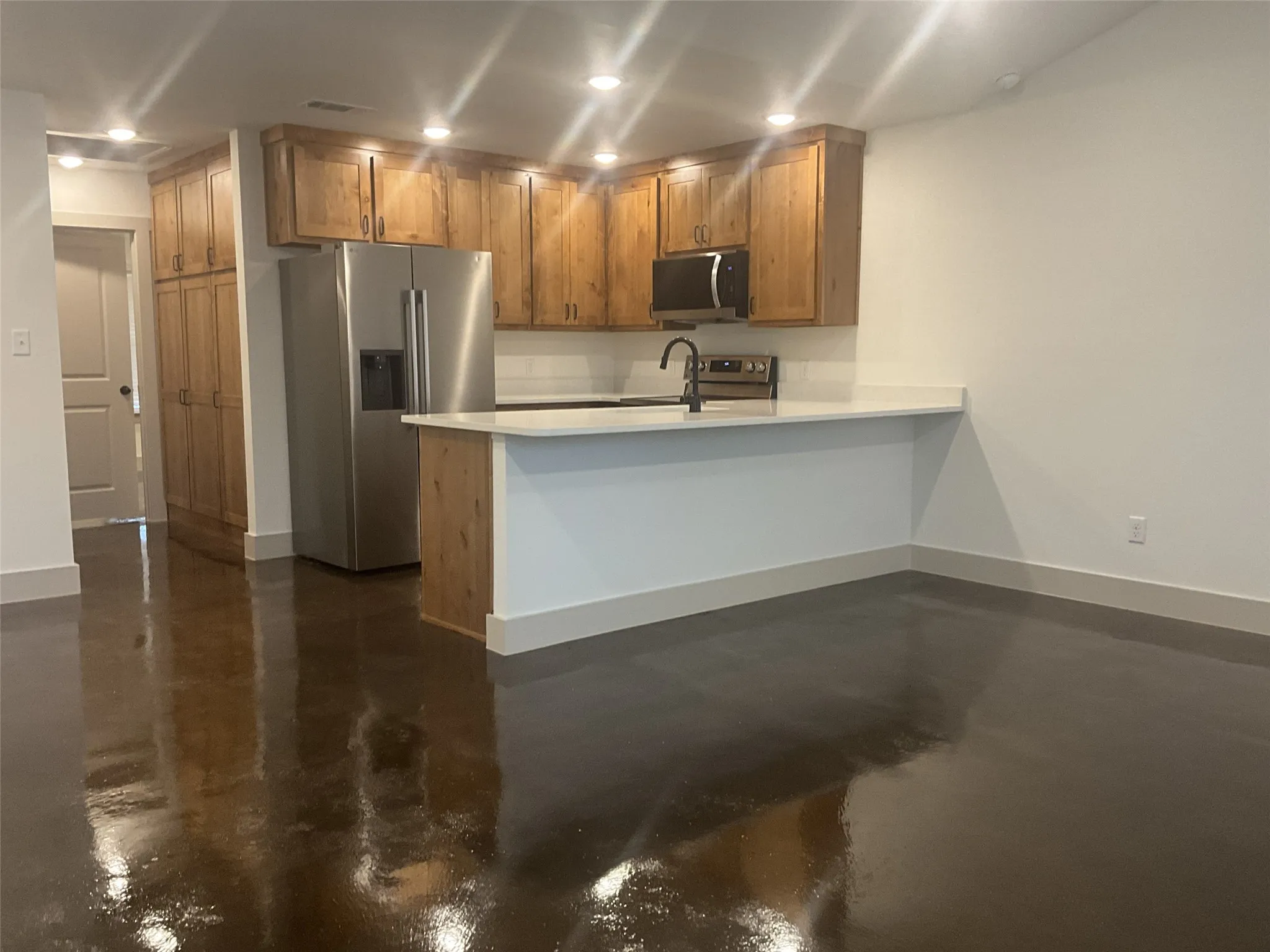 Single Family Residence For Rent in Van Zandt County , 533 Bradburn Road 100, Grand Saline, Texas 75140, 1 Bedroom, 1 Bathroom, Garage spaces, 795 Sqft, built in 2026, mls#21331920, Real Estate Agent in Grand Saline, Homes For Rent in Van Zandt county, Homes For Rent in Grand Saline, Realtor in Grand Saline Texas, Real Estate Brokerage Independent Realty Texas, Luminita Cordes Realtor