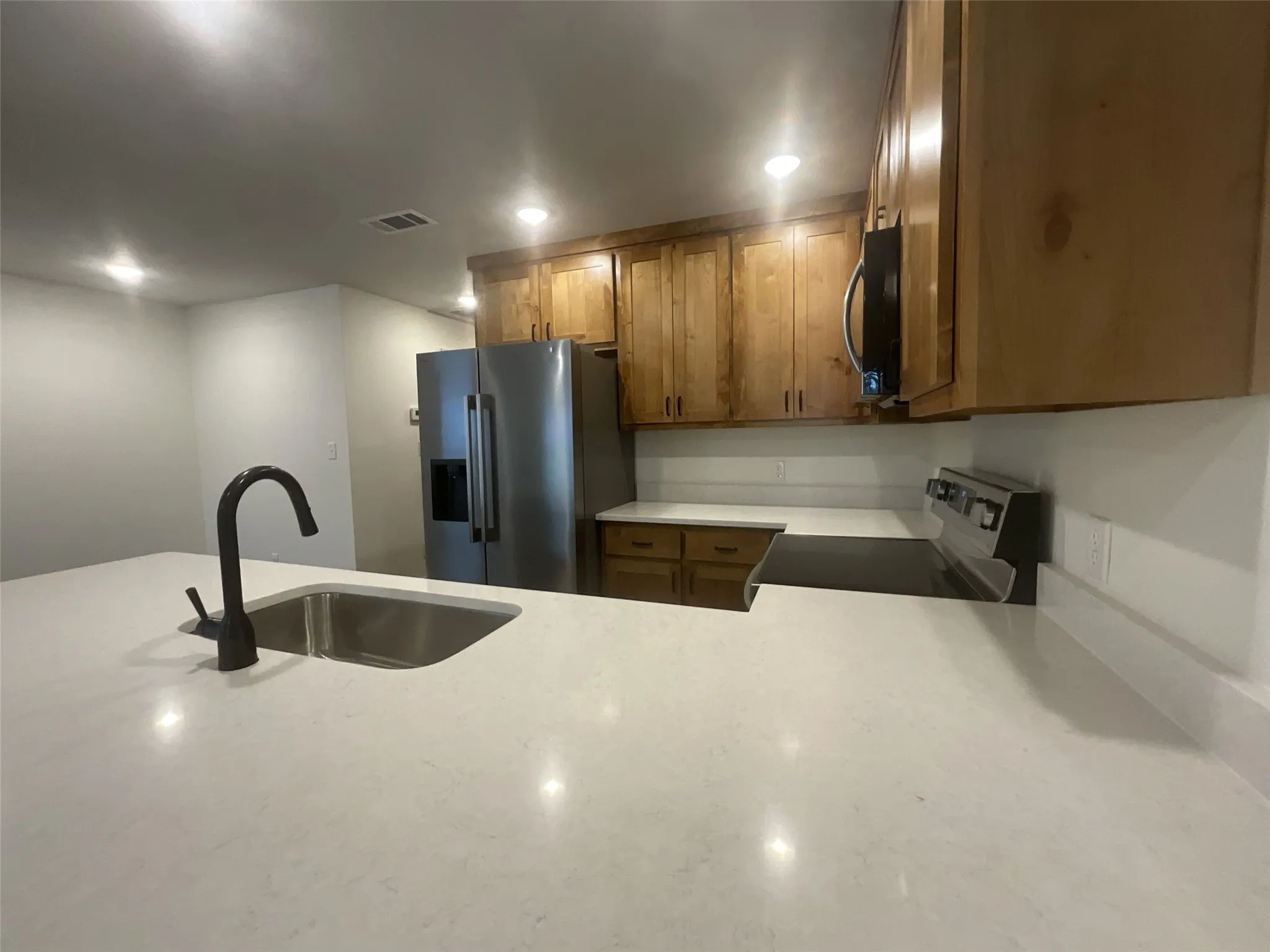 Single Family Residence For Rent in Van Zandt County , 533 Bradburn Road 100, Grand Saline, Texas 75140, 1 Bedroom, 1 Bathroom, Garage spaces, 795 Sqft, built in 2026, mls#21331920, Real Estate Agent in Grand Saline, Homes For Rent in Van Zandt county, Homes For Rent in Grand Saline, Realtor in Grand Saline Texas, Real Estate Brokerage Independent Realty Texas, Luminita Cordes Realtor