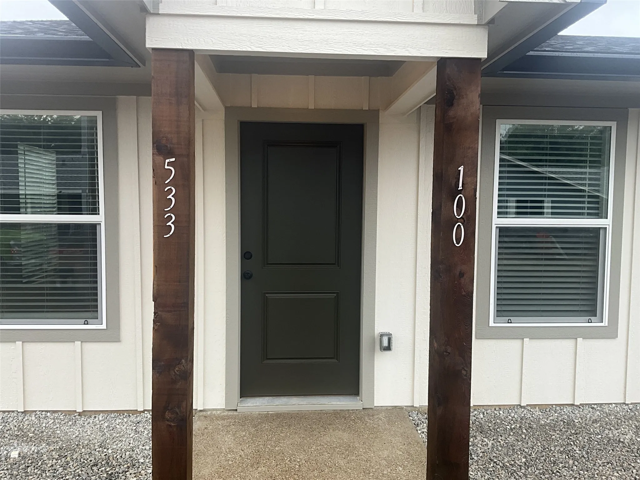 Single Family Residence For Rent in Van Zandt County , 533 Bradburn Road 100, Grand Saline, Texas 75140, 1 Bedroom, 1 Bathroom, Garage spaces, 795 Sqft, built in 2026, mls#21331920, Real Estate Agent in Grand Saline, Homes For Rent in Van Zandt county, Homes For Rent in Grand Saline, Realtor in Grand Saline Texas, Real Estate Brokerage Independent Realty Texas, Luminita Cordes Realtor