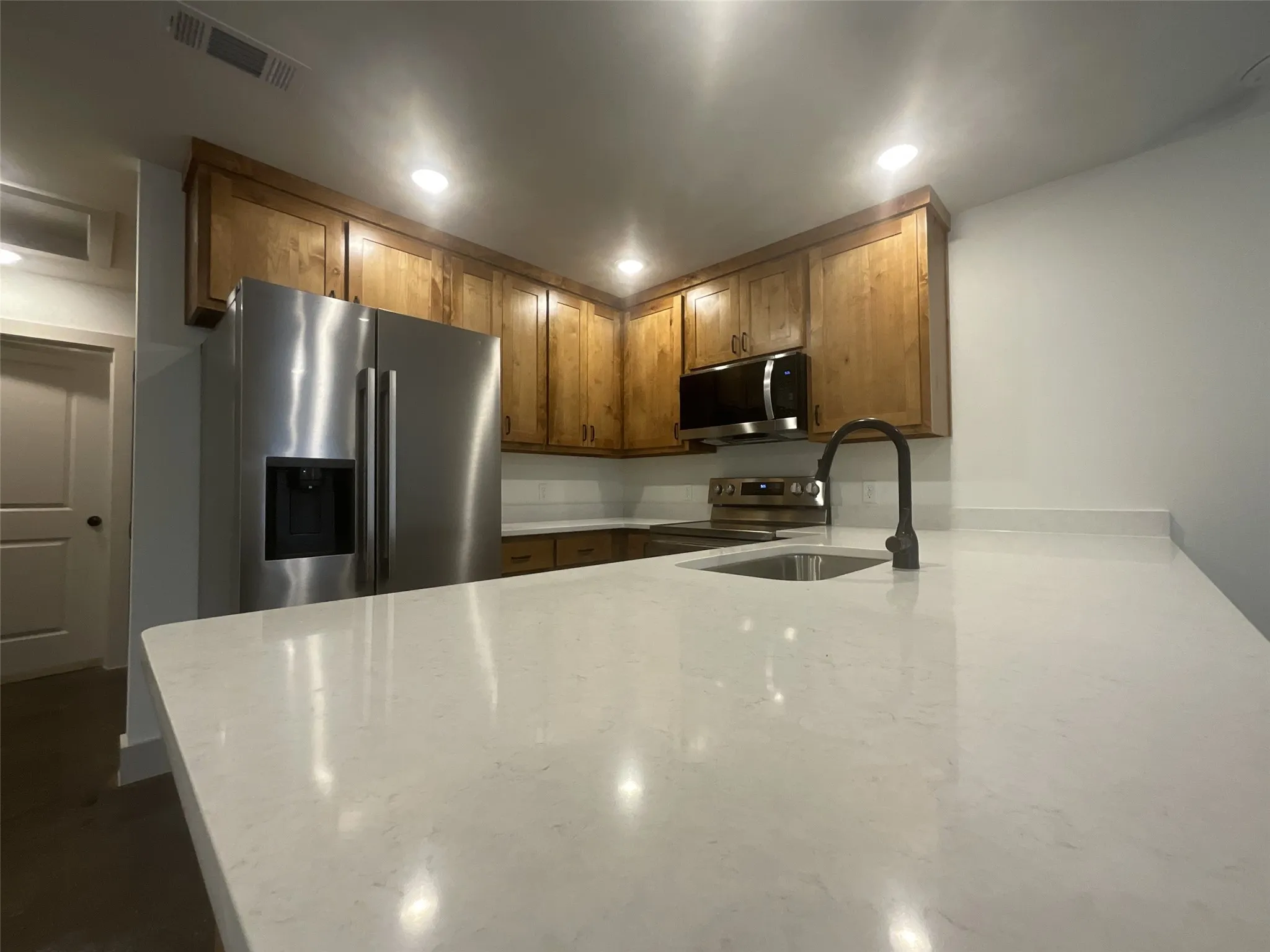 Single Family Residence For Rent in Van Zandt County , 533 Bradburn Road 100, Grand Saline, Texas 75140, 1 Bedroom, 1 Bathroom, Garage spaces, 795 Sqft, built in 2026, mls#21331920, Real Estate Agent in Grand Saline, Homes For Rent in Van Zandt county, Homes For Rent in Grand Saline, Realtor in Grand Saline Texas, Real Estate Brokerage Independent Realty Texas, Luminita Cordes Realtor