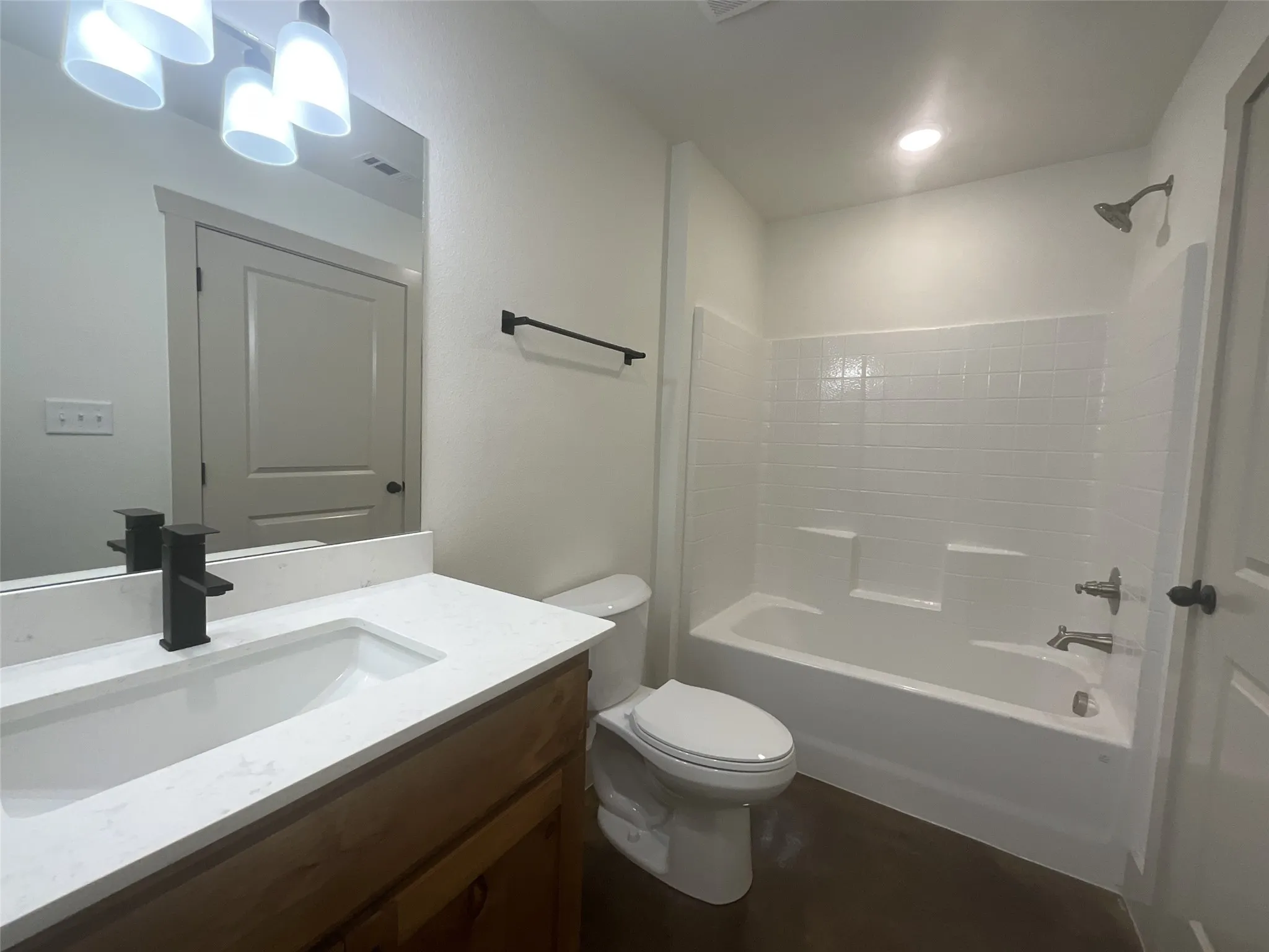Single Family Residence For Rent in Van Zandt County , 533 Bradburn Road 101, Grand Saline, Texas 75140, 1 Bedroom, 1 Bathroom, Garage spaces, 795 Sqft, built in 2026, mls#21331871, Real Estate Agent in Grand Saline, Homes For Rent in Van Zandt county, Homes For Rent in Grand Saline, Realtor in Grand Saline Texas, Real Estate Brokerage Independent Realty Texas, Luminita Cordes Realtor