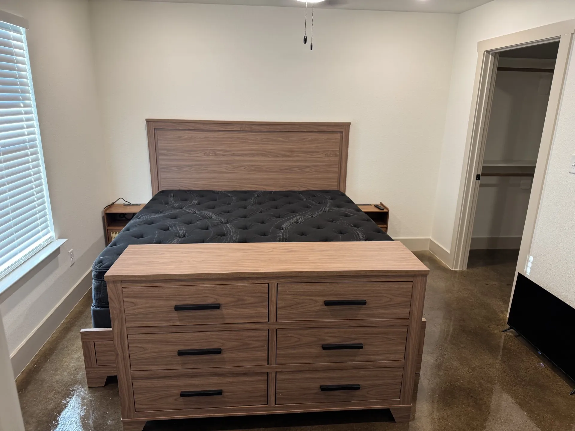 Single Family Residence For Rent in Van Zandt County , 533 Bradburn Road 101, Grand Saline, Texas 75140, 1 Bedroom, 1 Bathroom, Garage spaces, 795 Sqft, built in 2026, mls#21331871, Real Estate Agent in Grand Saline, Homes For Rent in Van Zandt county, Homes For Rent in Grand Saline, Realtor in Grand Saline Texas, Real Estate Brokerage Independent Realty Texas, Luminita Cordes Realtor
