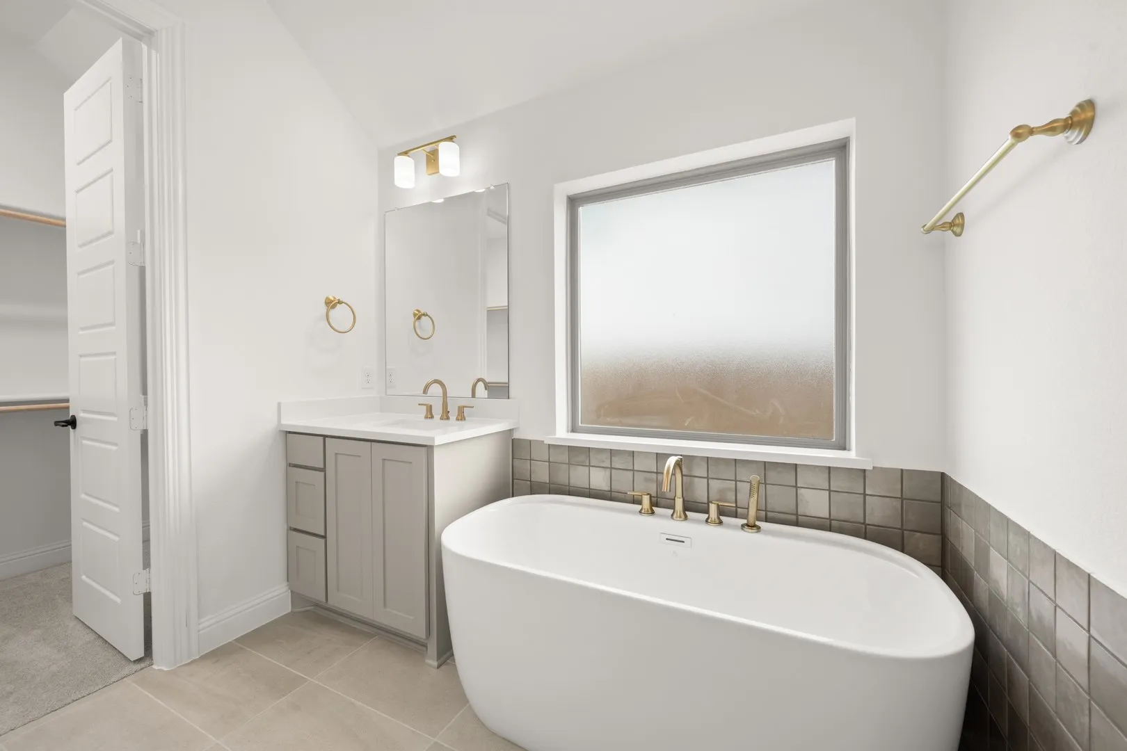 4806 Bel Air- Primary Suite-4