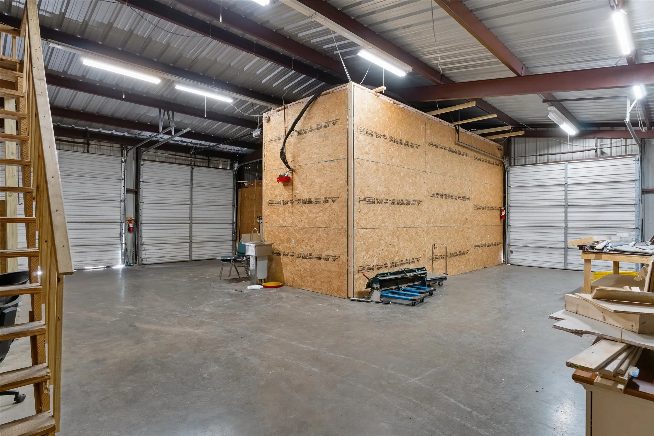 Business For Rent in Dallas County , 200 Cypress Street, Seagoville, Texas 75159, 0, 0, Garage spaces, 0 Sqft, built in 1999, mls#21329618, Real Estate Agent in Seagoville, Homes For Rent in Dallas county, Homes For Rent in Seagoville, Realtor in Seagoville Texas, Real Estate Brokerage Independent Realty Texas, Luminita Cordes Realtor