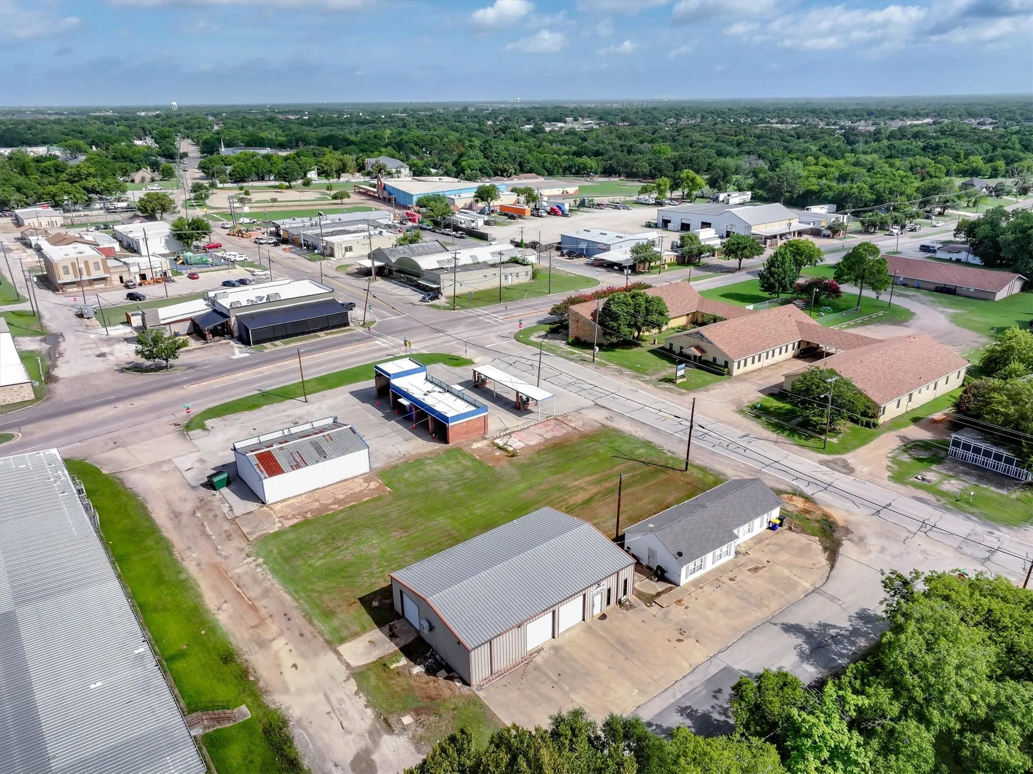 Business For Rent in Dallas County , 200 Cypress Street, Seagoville, Texas 75159, 0, 0, Garage spaces, 0 Sqft, built in 1999, mls#21329618, Real Estate Agent in Seagoville, Homes For Rent in Dallas county, Homes For Rent in Seagoville, Realtor in Seagoville Texas, Real Estate Brokerage Independent Realty Texas, Luminita Cordes Realtor