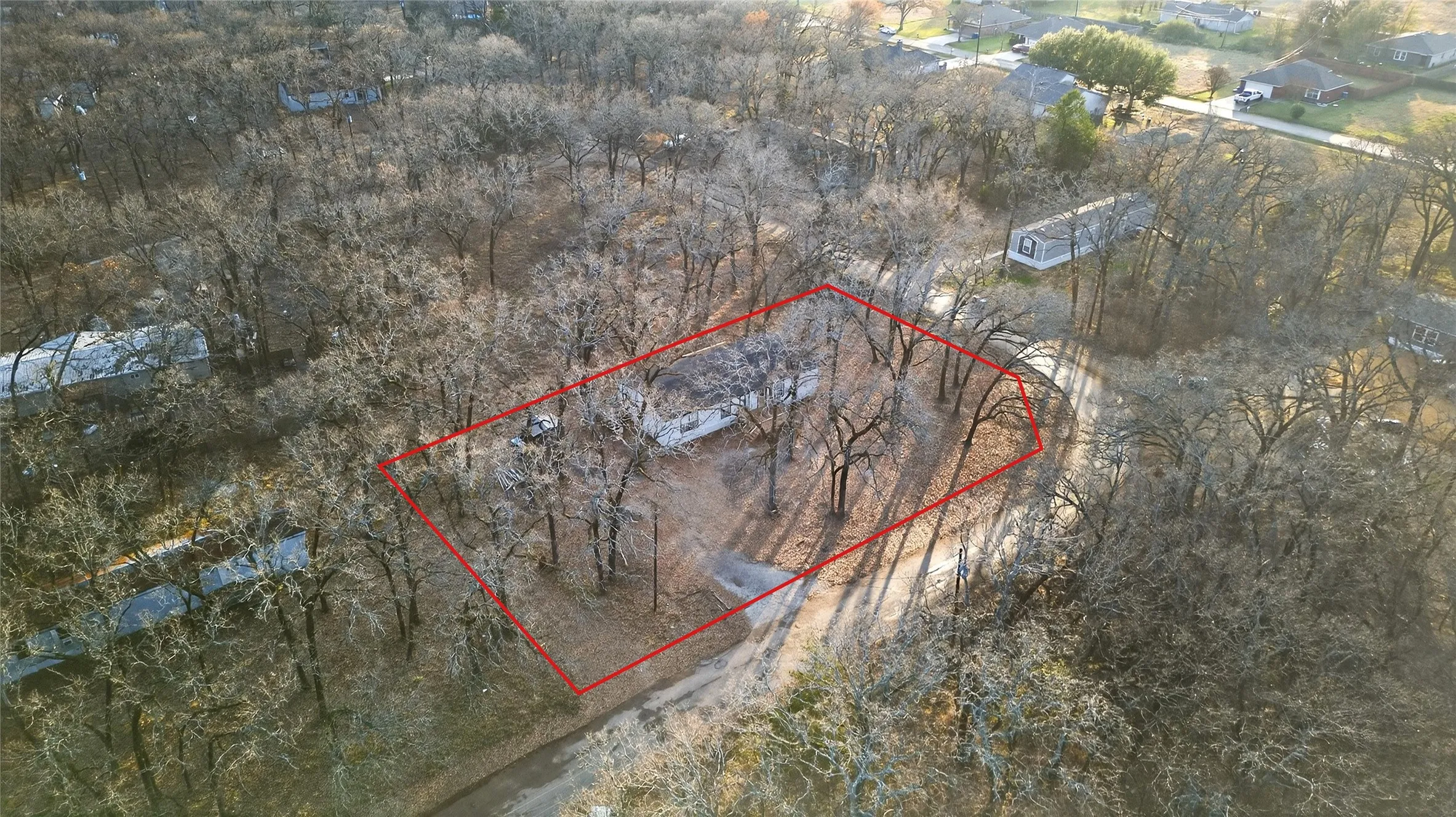 Manufactured Home For Sale in Henderson County , 237 Wildflower Drive, Gun Barrel City, Texas 75156, 3 Bedroom, 2 Bathroom, Garage spaces, 1,344 Sqft, built in 2000, mls#21333471, Real Estate Agent in Gun Barrel City, Homes For Sale in Henderson county, Homes For Sale in Gun Barrel City, Realtor in Gun Barrel City Texas, Real Estate Brokerage Independent Realty Texas, Luminita Cordes Realtor