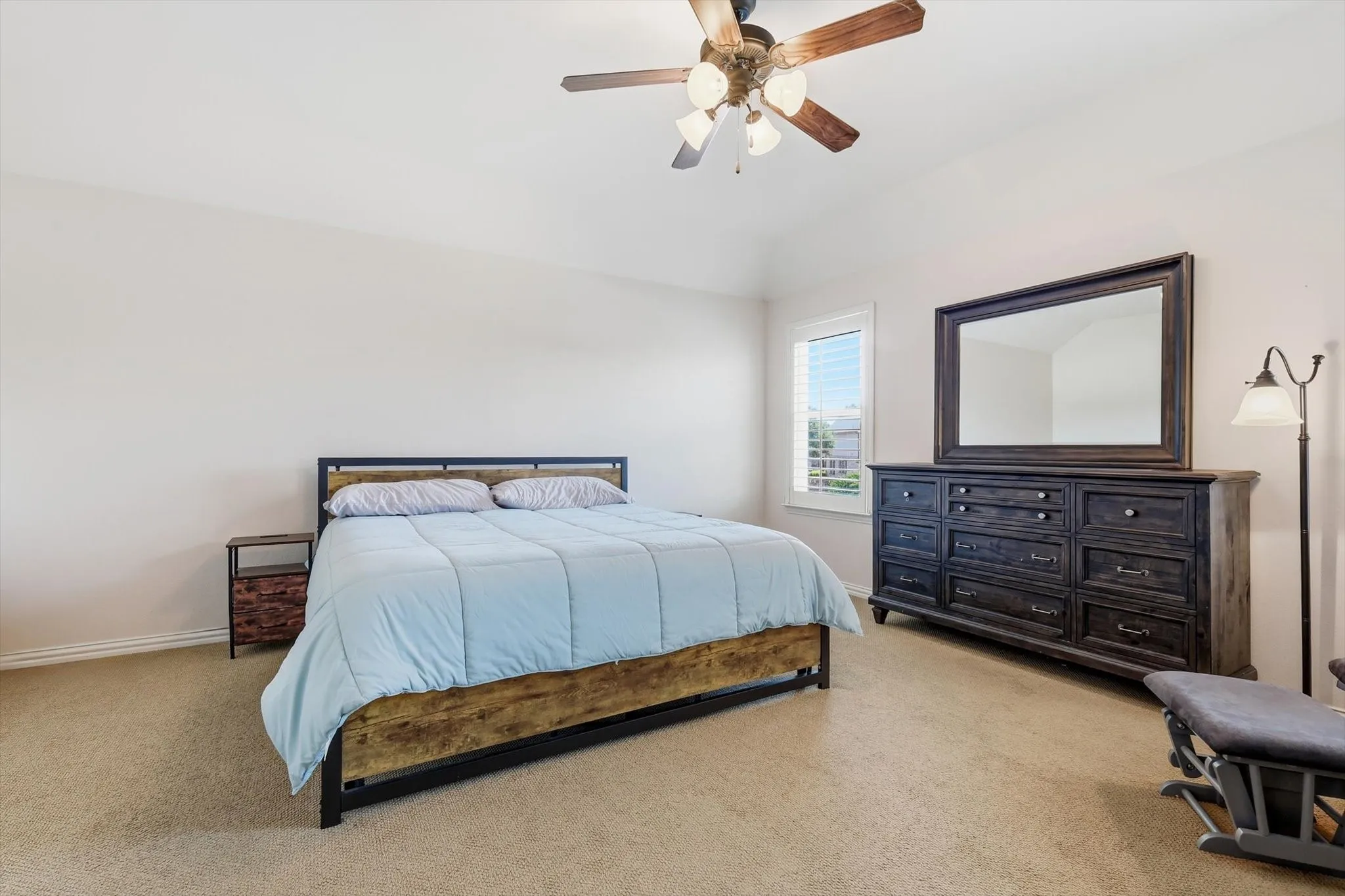 Single Family Residence For Sale in Collin County , 1611 Estacado Drive, Allen, Texas 75013, 3 Bedroom, 3 Bathroom, 2 Garage spaces, 2,264 Sqft, built in 2011, mls#21331858, Real Estate Agent in Allen, Homes For Sale in Collin county, Homes For Sale in Allen, Realtor in Allen Texas, Real Estate Brokerage Independent Realty Texas, Luminita Cordes Realtor