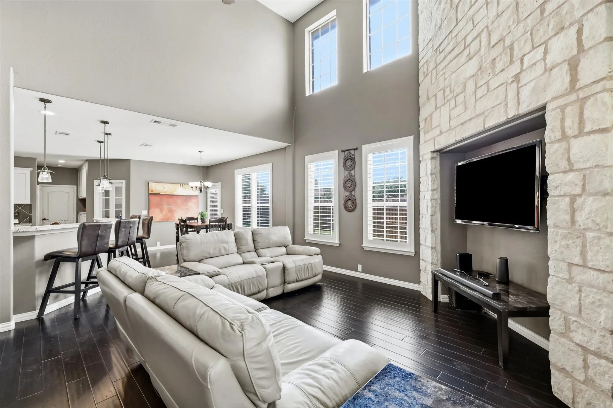 Single Family Residence For Sale in Collin County , 1611 Estacado Drive, Allen, Texas 75013, 3 Bedroom, 3 Bathroom, 2 Garage spaces, 2,264 Sqft, built in 2011, mls#21331858, Real Estate Agent in Allen, Homes For Sale in Collin county, Homes For Sale in Allen, Realtor in Allen Texas, Real Estate Brokerage Independent Realty Texas, Luminita Cordes Realtor