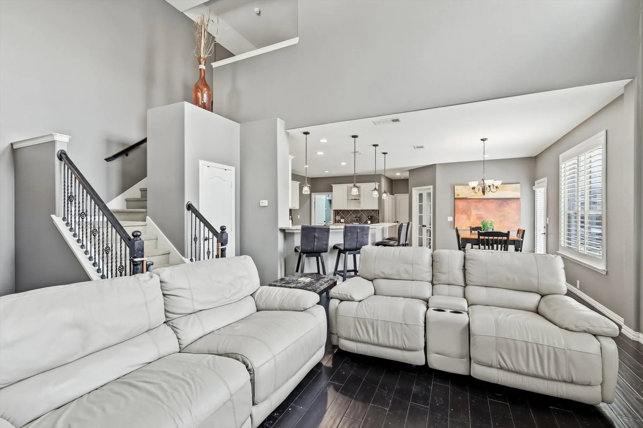 Single Family Residence For Sale in Collin County , 1611 Estacado Drive, Allen, Texas 75013, 3 Bedroom, 3 Bathroom, 2 Garage spaces, 2,264 Sqft, built in 2011, mls#21331858, Real Estate Agent in Allen, Homes For Sale in Collin county, Homes For Sale in Allen, Realtor in Allen Texas, Real Estate Brokerage Independent Realty Texas, Luminita Cordes Realtor