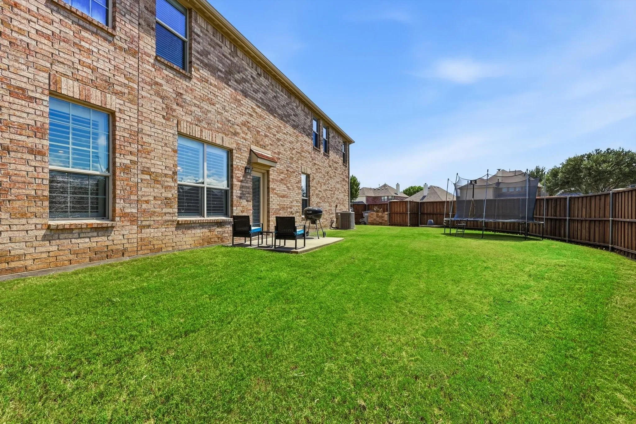 Single Family Residence For Sale in Collin County , 1611 Estacado Drive, Allen, Texas 75013, 3 Bedroom, 3 Bathroom, 2 Garage spaces, 2,264 Sqft, built in 2011, mls#21331858, Real Estate Agent in Allen, Homes For Sale in Collin county, Homes For Sale in Allen, Realtor in Allen Texas, Real Estate Brokerage Independent Realty Texas, Luminita Cordes Realtor