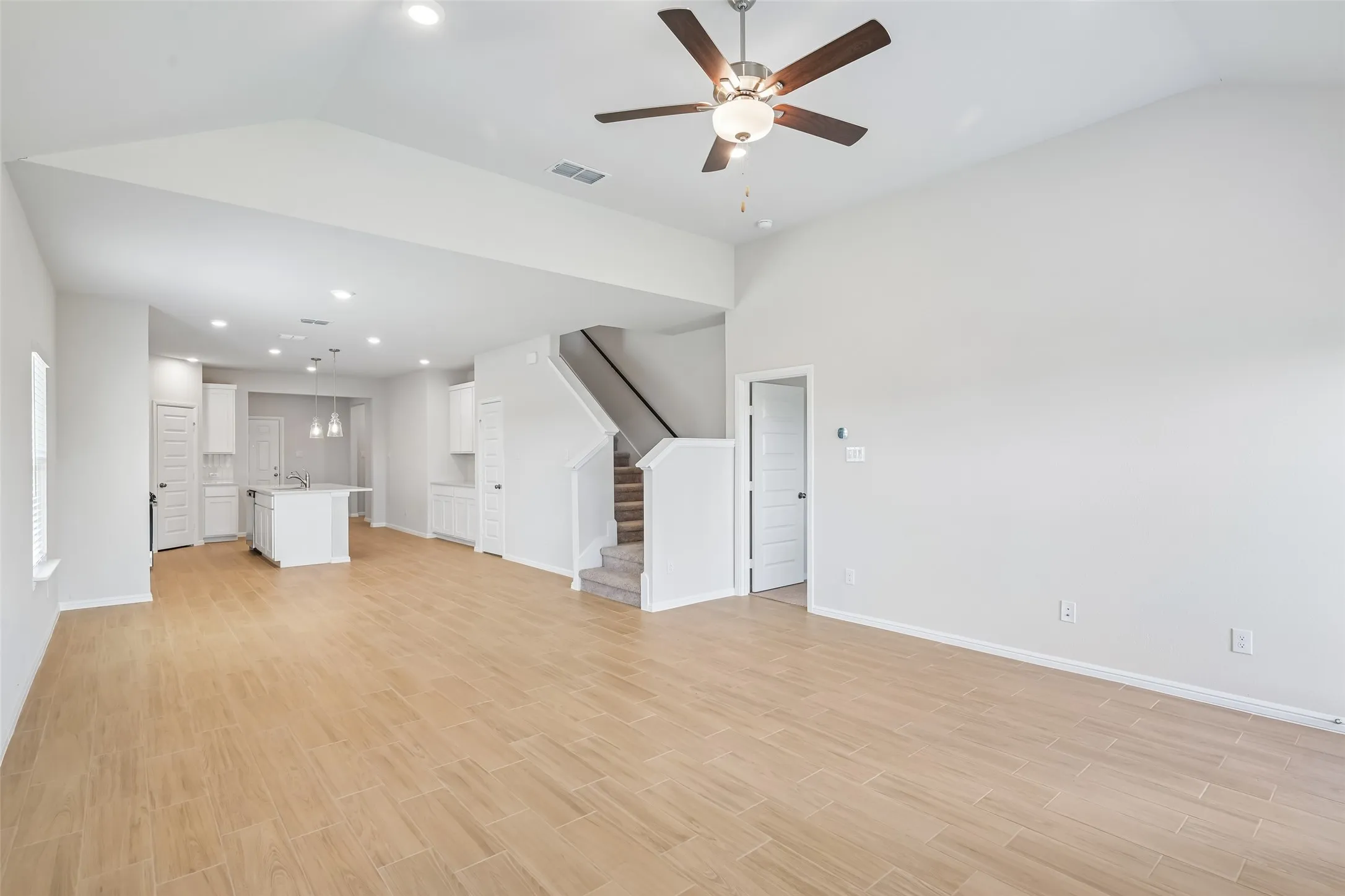 Single Family Residence For Sale in Grayson County , 1275 Wild Cherry Way, Van Alstyne, Texas 75495, 4 Bedroom, 3 Bathroom, 2 Garage spaces, 2,421 Sqft, built in 2026, mls#21312715, Real Estate Agent in Van Alstyne, Homes For Sale in Grayson county, Homes For Sale in Van Alstyne, Realtor in Van Alstyne Texas, Real Estate Brokerage Independent Realty Texas, Luminita Cordes Realtor