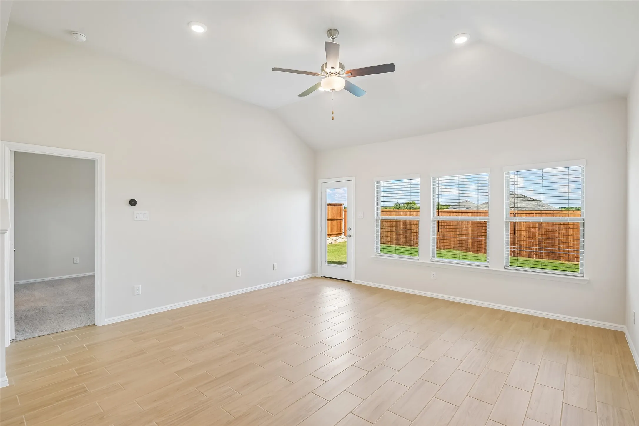 Single Family Residence For Sale in Grayson County , 1275 Wild Cherry Way, Van Alstyne, Texas 75495, 4 Bedroom, 3 Bathroom, 2 Garage spaces, 2,421 Sqft, built in 2026, mls#21312715, Real Estate Agent in Van Alstyne, Homes For Sale in Grayson county, Homes For Sale in Van Alstyne, Realtor in Van Alstyne Texas, Real Estate Brokerage Independent Realty Texas, Luminita Cordes Realtor