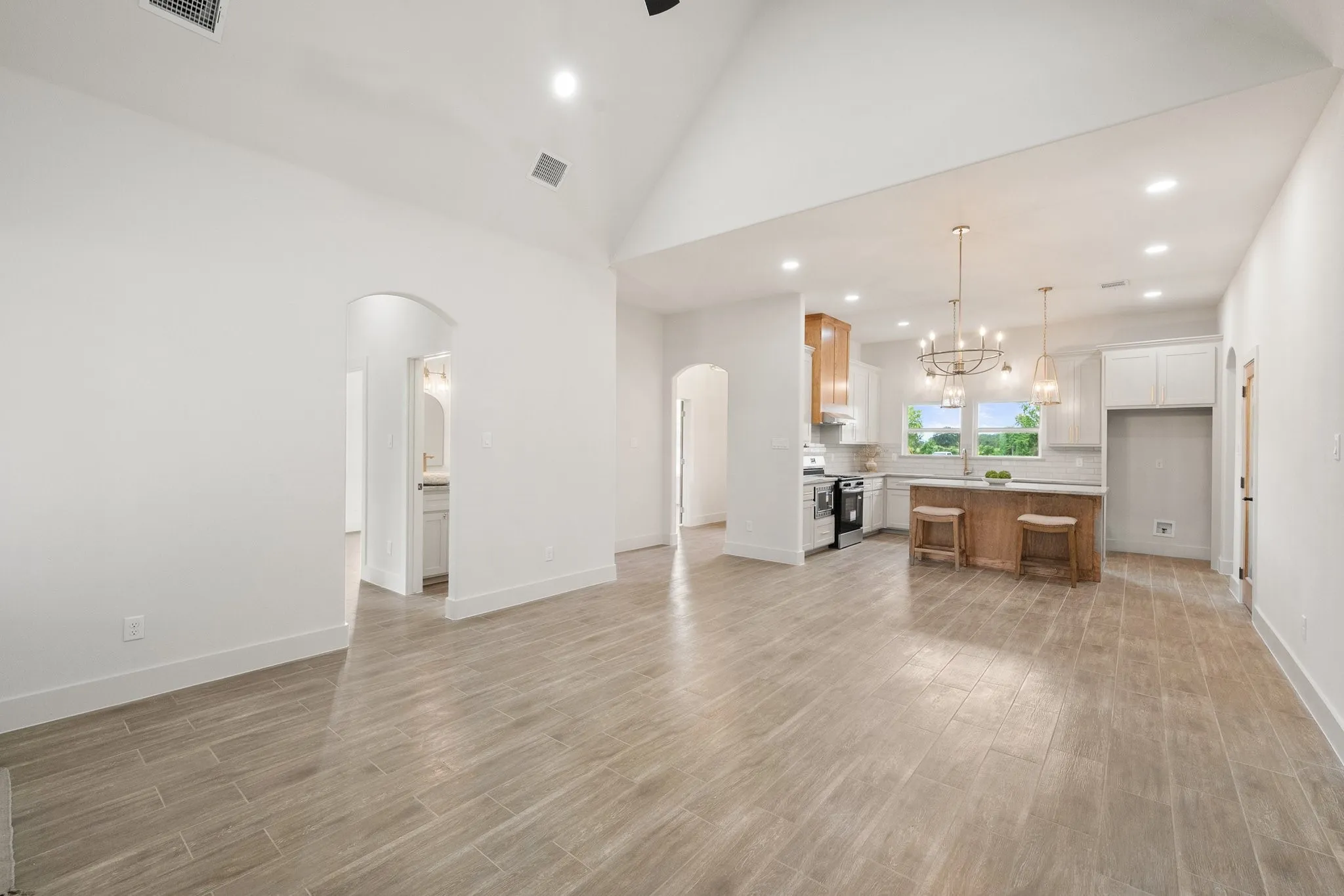 Single Family Residence For Sale in Henderson County , 416 Stirrup Ranch Road, Trinidad, Texas 75163, 4 Bedroom, 3 Bathroom, 2 Garage spaces, 1,832 Sqft, built in 2026, mls#21332313, Real Estate Agent in Trinidad, Homes For Sale in Henderson county, Homes For Sale in Trinidad, Realtor in Trinidad Texas, Real Estate Brokerage Independent Realty Texas, Luminita Cordes Realtor