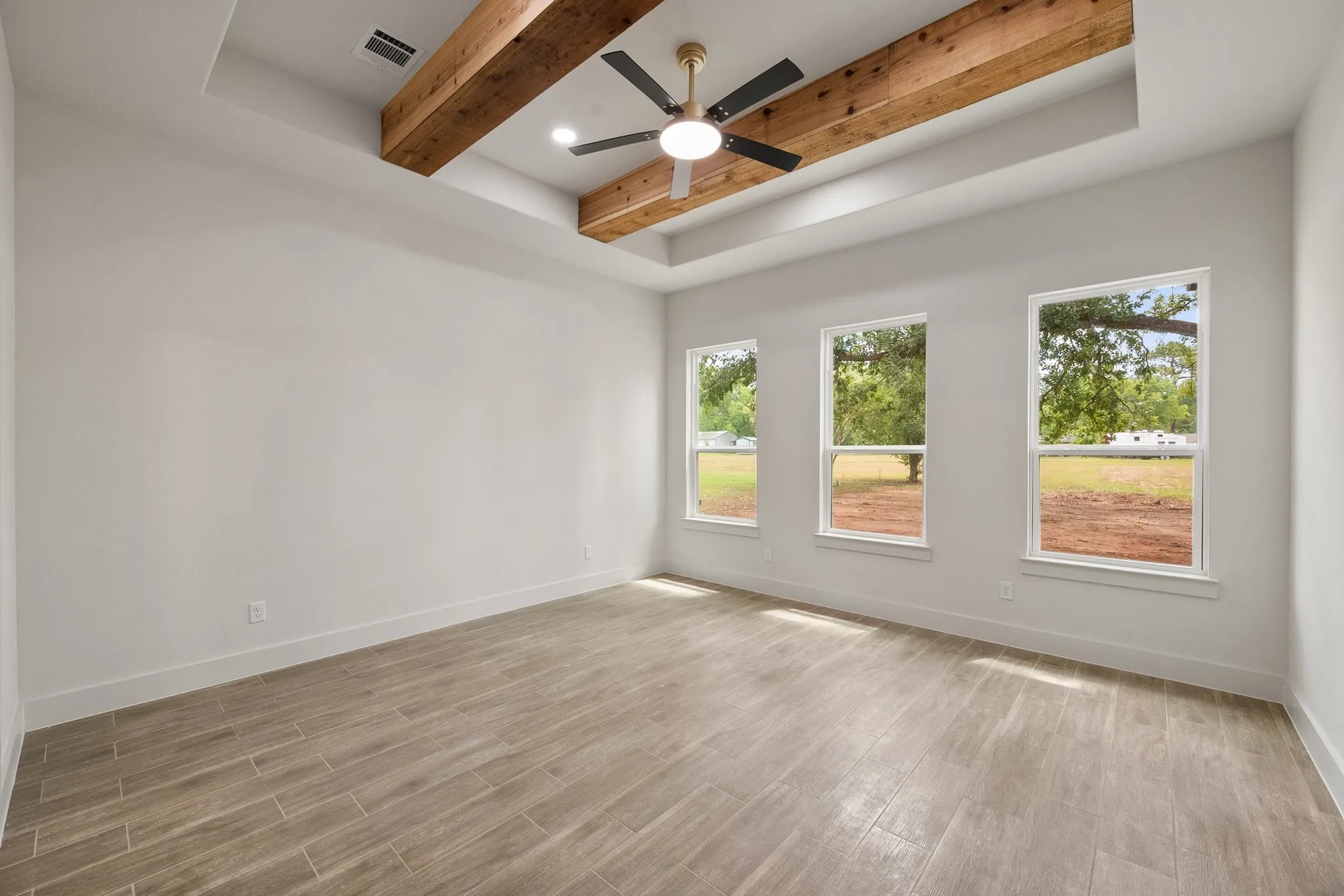 Single Family Residence For Sale in Henderson County , 416 Stirrup Ranch Road, Trinidad, Texas 75163, 4 Bedroom, 3 Bathroom, 2 Garage spaces, 1,832 Sqft, built in 2026, mls#21332313, Real Estate Agent in Trinidad, Homes For Sale in Henderson county, Homes For Sale in Trinidad, Realtor in Trinidad Texas, Real Estate Brokerage Independent Realty Texas, Luminita Cordes Realtor
