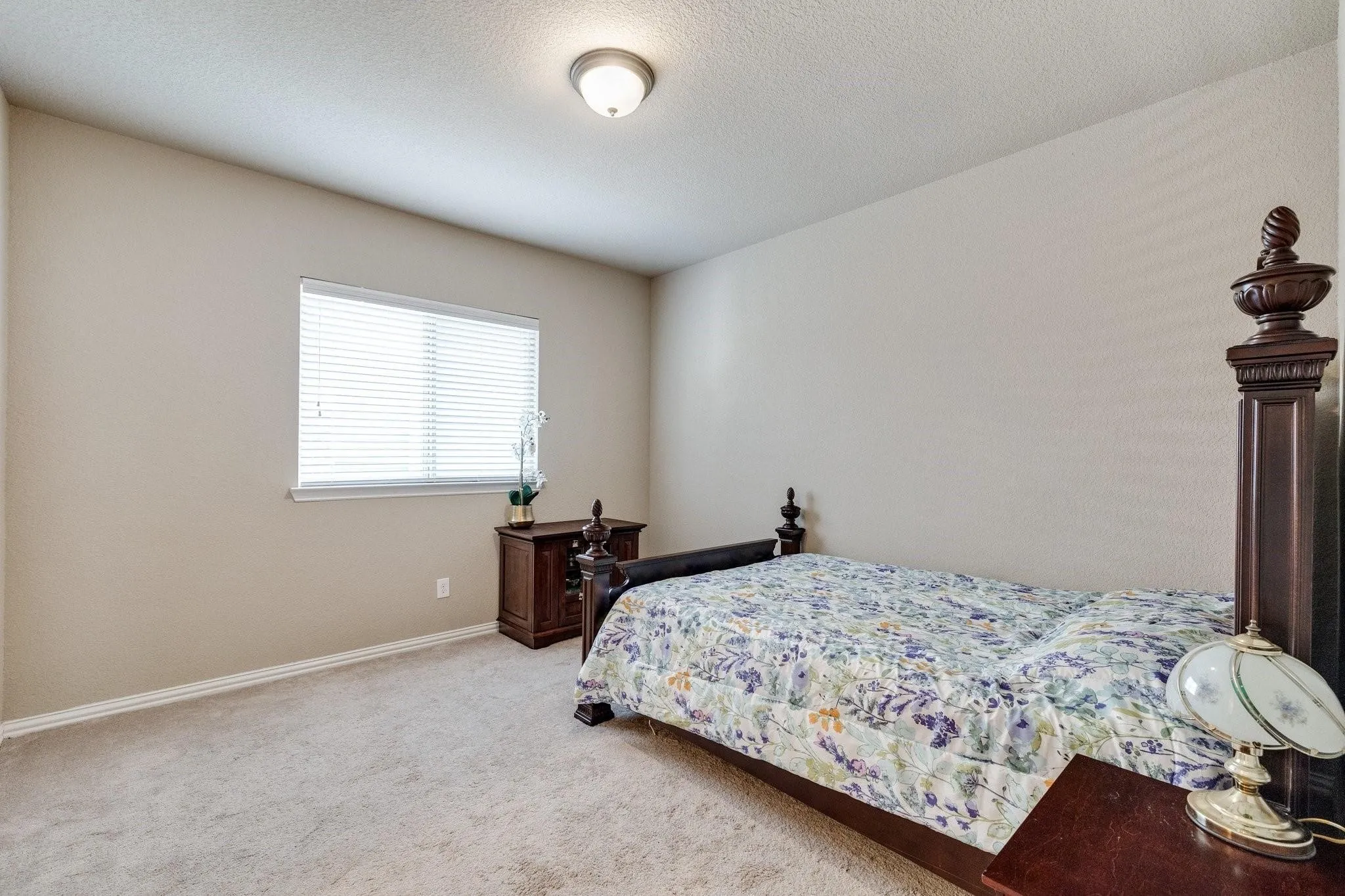 Single Family Residence For Rent in Tarrant County , 7148 Chelsea Drive, North Richland Hills, Texas 76180, 4 Bedroom, 4 Bathroom, 2 Garage spaces, 3,180 Sqft, built in 2016, mls#21331773, Real Estate Agent in North Richland Hills, Homes For Rent in Tarrant county, Homes For Rent in North Richland Hills, Realtor in North Richland Hills Texas, Real Estate Brokerage Independent Realty Texas, Luminita Cordes Realtor