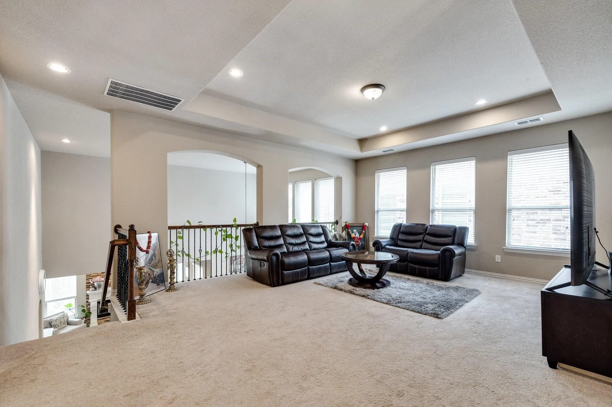 Single Family Residence For Rent in Tarrant County , 7148 Chelsea Drive, North Richland Hills, Texas 76180, 4 Bedroom, 4 Bathroom, 2 Garage spaces, 3,180 Sqft, built in 2016, mls#21331773, Real Estate Agent in North Richland Hills, Homes For Rent in Tarrant county, Homes For Rent in North Richland Hills, Realtor in North Richland Hills Texas, Real Estate Brokerage Independent Realty Texas, Luminita Cordes Realtor