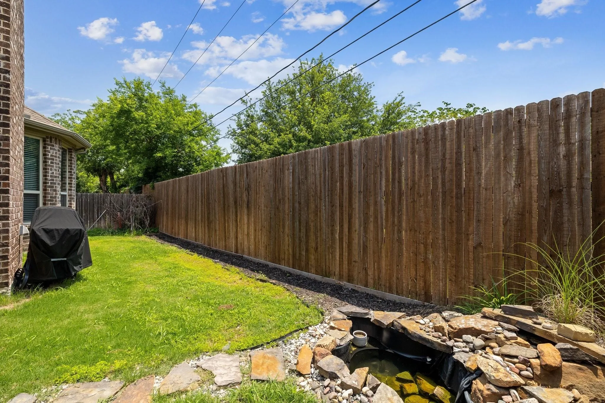 Single Family Residence For Rent in Tarrant County , 7148 Chelsea Drive, North Richland Hills, Texas 76180, 4 Bedroom, 4 Bathroom, 2 Garage spaces, 3,180 Sqft, built in 2016, mls#21331773, Real Estate Agent in North Richland Hills, Homes For Rent in Tarrant county, Homes For Rent in North Richland Hills, Realtor in North Richland Hills Texas, Real Estate Brokerage Independent Realty Texas, Luminita Cordes Realtor