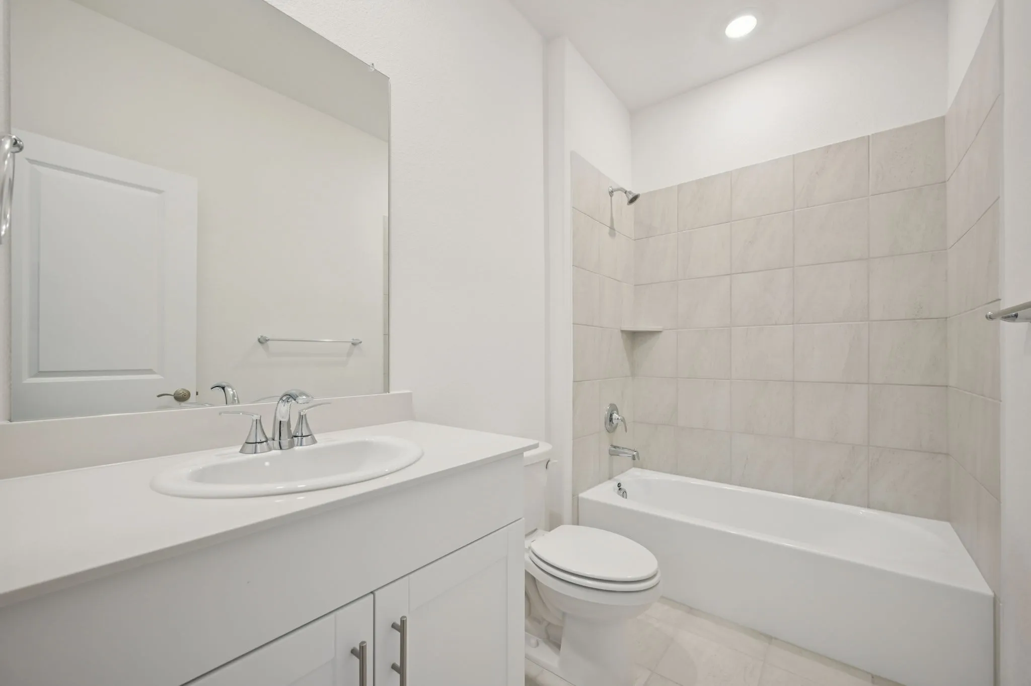 Photo is not of the actual home, but is an inspirational photo of builder’s model home and may depict options, furnishings, and/or decorator features that are not included.