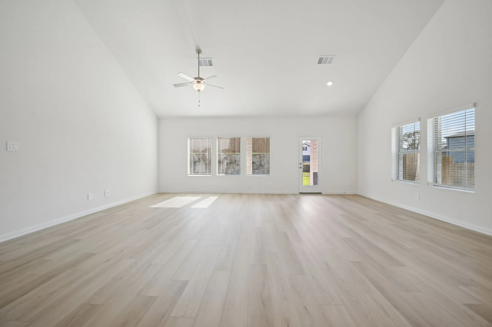 Photo is not of the actual home, but is an inspirational photo of builder’s model home and may depict options, furnishings, and/or decorator features that are not included.