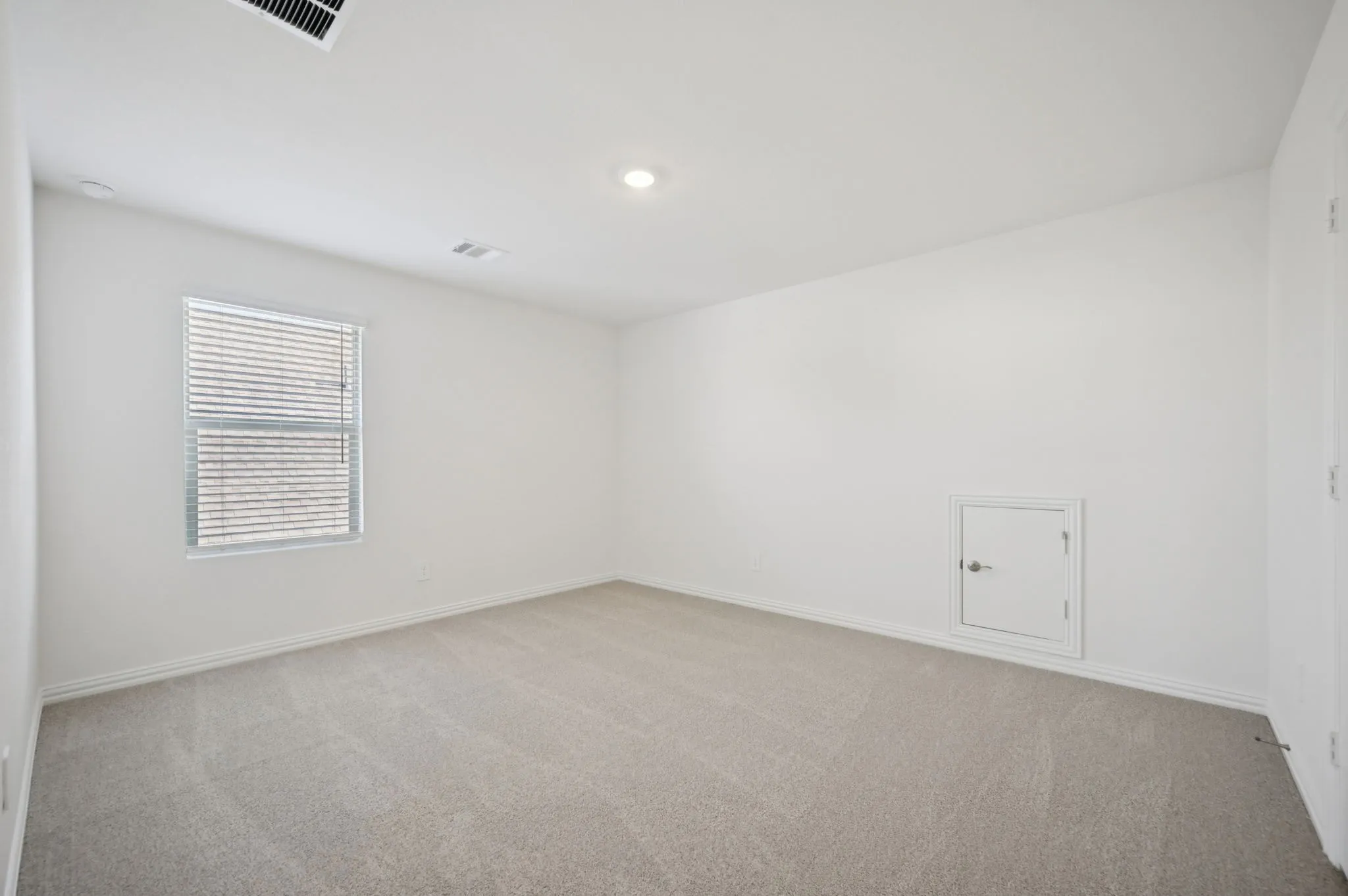 Photo is not of the actual home, but is an inspirational photo of builder’s model home and may depict options, furnishings, and/or decorator features that are not included.