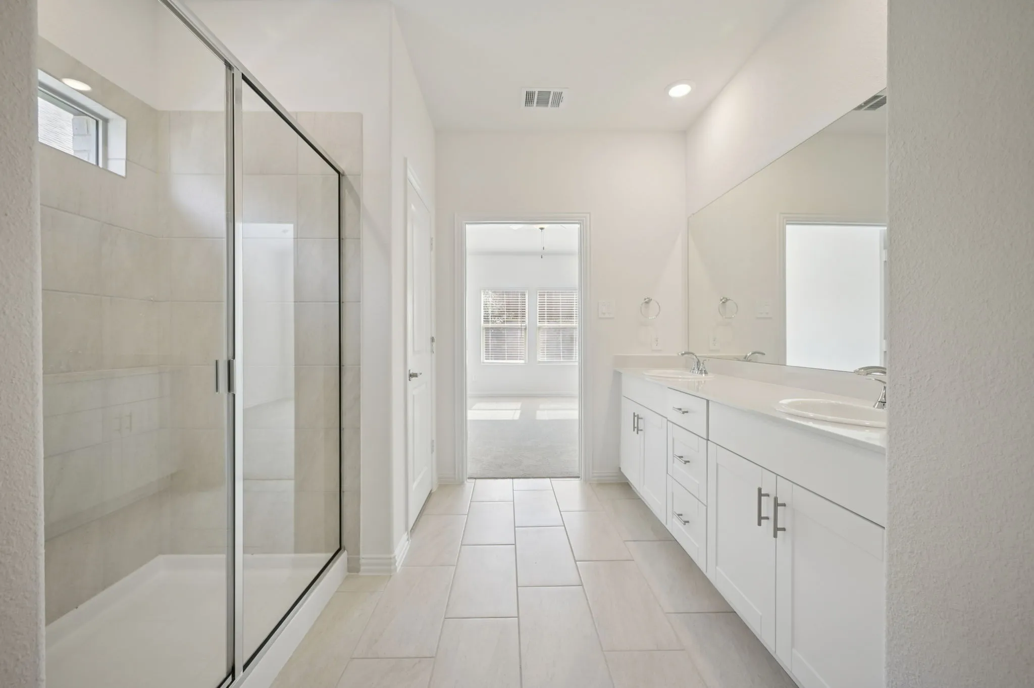 Photo is not of the actual home, but is an inspirational photo of builder’s model home and may depict options, furnishings, and/or decorator features that are not included.