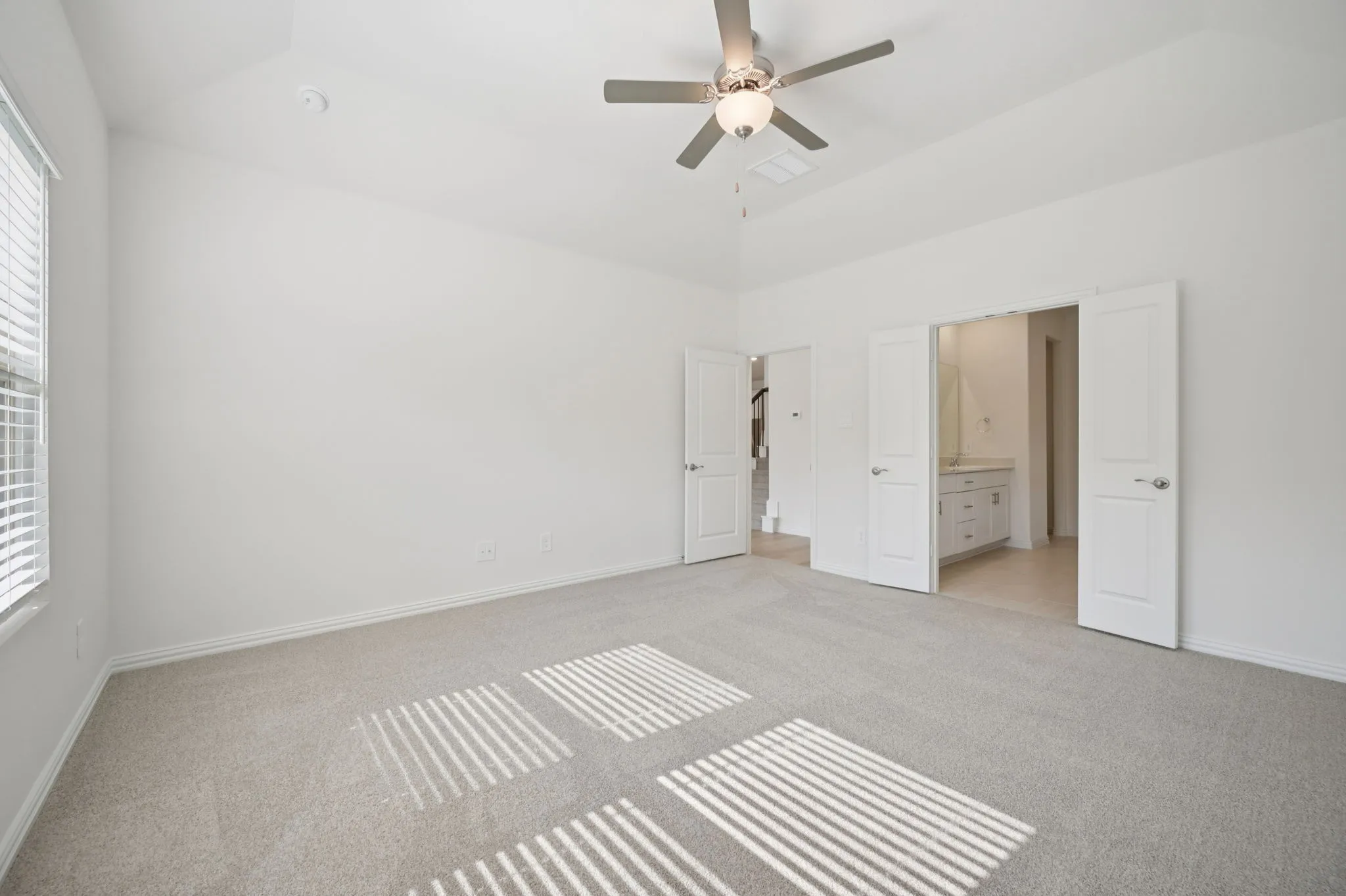 Photo is not of the actual home, but is an inspirational photo of builder’s model home and may depict options, furnishings, and/or decorator features that are not included.