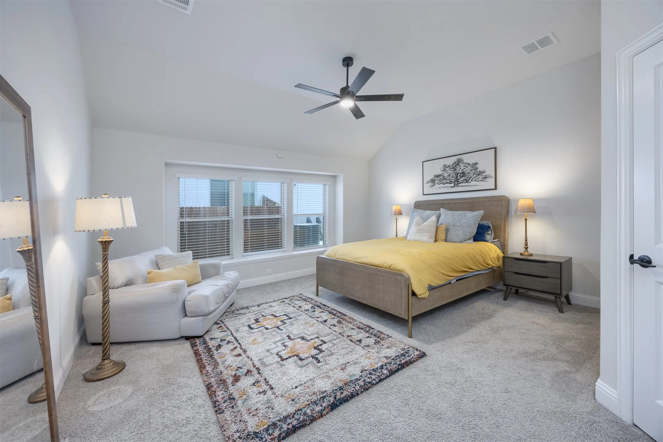 Single Family Residence For Rent in Collin County , 1003 Pecan Glen Drive, Melissa, Texas 75454, 4 Bedroom, 2 Bathroom, 2 Garage spaces, 2,046 Sqft, built in 2023, mls#21333460, Real Estate Agent in Melissa, Homes For Rent in Collin county, Homes For Rent in Melissa, Realtor in Melissa Texas, Real Estate Brokerage Independent Realty Texas, Luminita Cordes Realtor