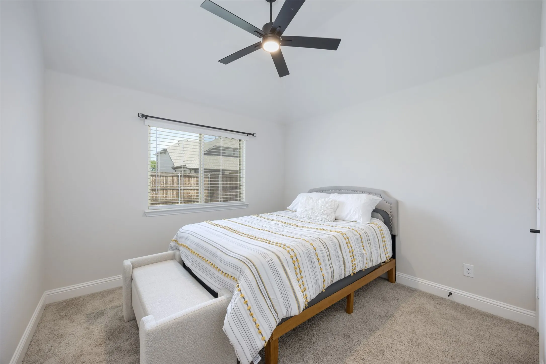 Single Family Residence For Rent in Collin County , 1003 Pecan Glen Drive, Melissa, Texas 75454, 4 Bedroom, 2 Bathroom, 2 Garage spaces, 2,046 Sqft, built in 2023, mls#21333460, Real Estate Agent in Melissa, Homes For Rent in Collin county, Homes For Rent in Melissa, Realtor in Melissa Texas, Real Estate Brokerage Independent Realty Texas, Luminita Cordes Realtor