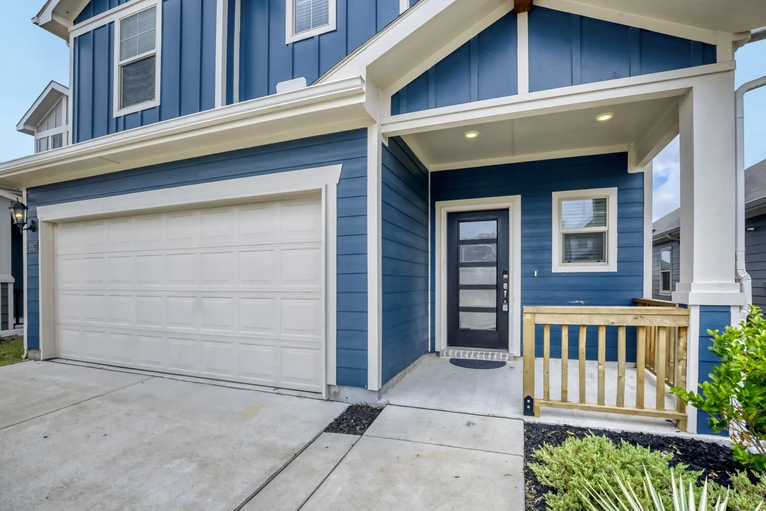 Single Family Residence For Rent in Kaufman County , 2017 Pine Stone Lane, Forney, Texas 75126, 4 Bedroom, 3 Bathroom, 2 Garage spaces, 2,255 Sqft, built in 2023, mls#21333548, Real Estate Agent in Forney, Homes For Rent in Kaufman county, Homes For Rent in Forney, Realtor in Forney Texas, Real Estate Brokerage Independent Realty Texas, Luminita Cordes Realtor