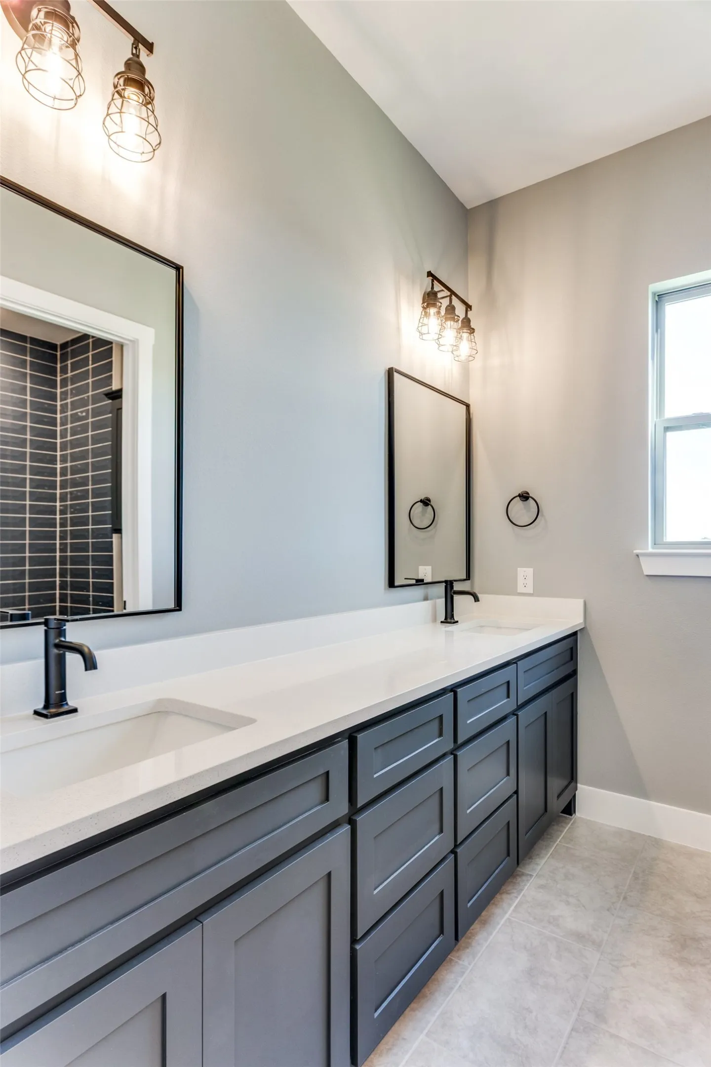 Single Family Residence For Sale in Parker County , 560 Aermotor Loop, Weatherford, Texas 76085, 4 Bedroom, 4 Bathroom, 3 Garage spaces, 3,314 Sqft, built in 2025, Price $799,800, mls#21332069, Real Estate Agent in Weatherford, Homes For Sale in Parker county, Homes For Sale in Weatherford, Realtor in Weatherford Texas, Real Estate Brokerage Independent Realty Texas, Luminita Cordes Realtor
