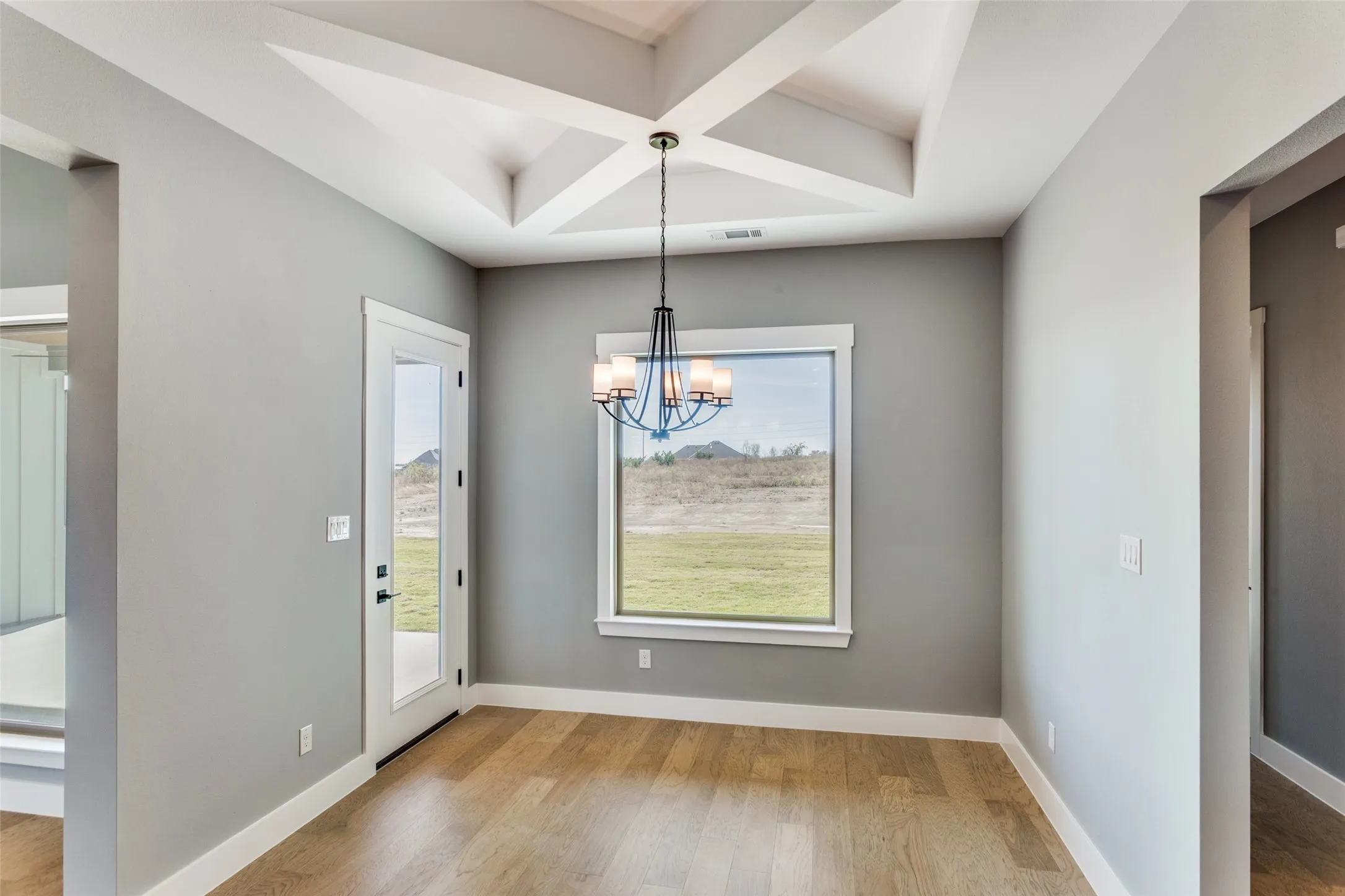 Single Family Residence For Sale in Parker County , 560 Aermotor Loop, Weatherford, Texas 76085, 4 Bedroom, 4 Bathroom, 3 Garage spaces, 3,314 Sqft, built in 2025, Price $799,800, mls#21332069, Real Estate Agent in Weatherford, Homes For Sale in Parker county, Homes For Sale in Weatherford, Realtor in Weatherford Texas, Real Estate Brokerage Independent Realty Texas, Luminita Cordes Realtor