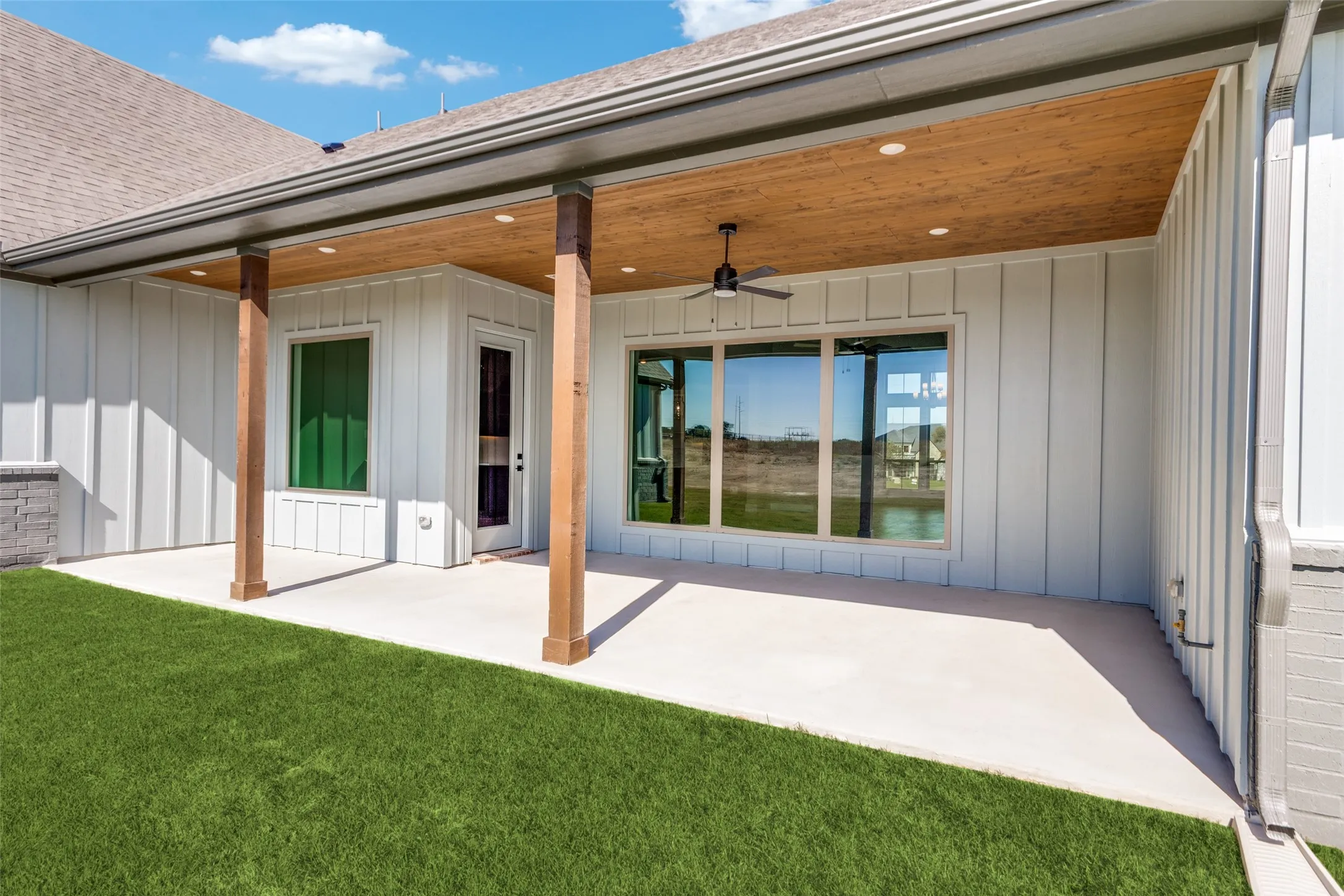 Single Family Residence For Sale in Parker County , 560 Aermotor Loop, Weatherford, Texas 76085, 4 Bedroom, 4 Bathroom, 3 Garage spaces, 3,314 Sqft, built in 2025, Price $799,800, mls#21332069, Real Estate Agent in Weatherford, Homes For Sale in Parker county, Homes For Sale in Weatherford, Realtor in Weatherford Texas, Real Estate Brokerage Independent Realty Texas, Luminita Cordes Realtor
