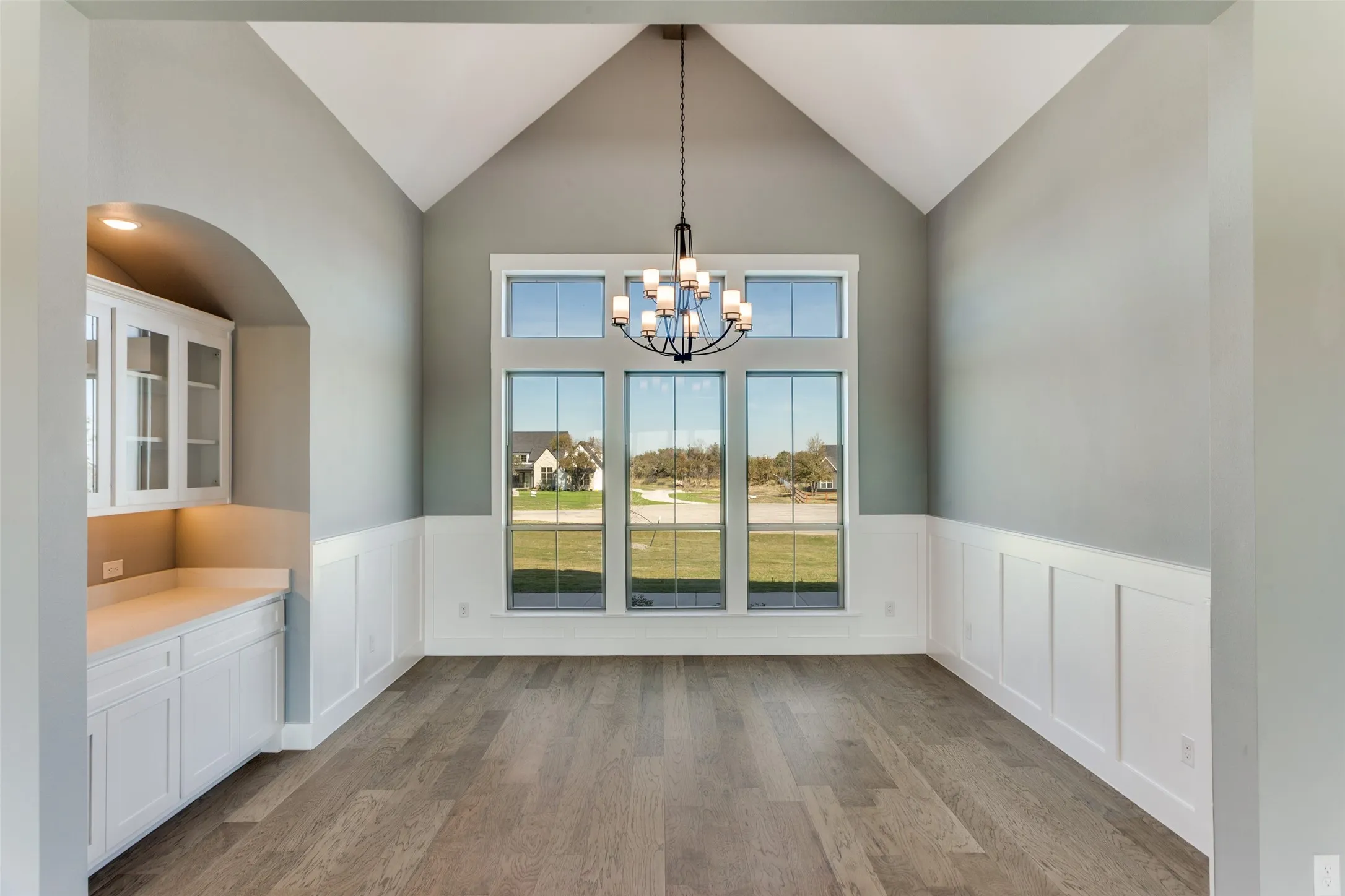 Single Family Residence For Sale in Parker County , 560 Aermotor Loop, Weatherford, Texas 76085, 4 Bedroom, 4 Bathroom, 3 Garage spaces, 3,314 Sqft, built in 2025, Price $799,800, mls#21332069, Real Estate Agent in Weatherford, Homes For Sale in Parker county, Homes For Sale in Weatherford, Realtor in Weatherford Texas, Real Estate Brokerage Independent Realty Texas, Luminita Cordes Realtor