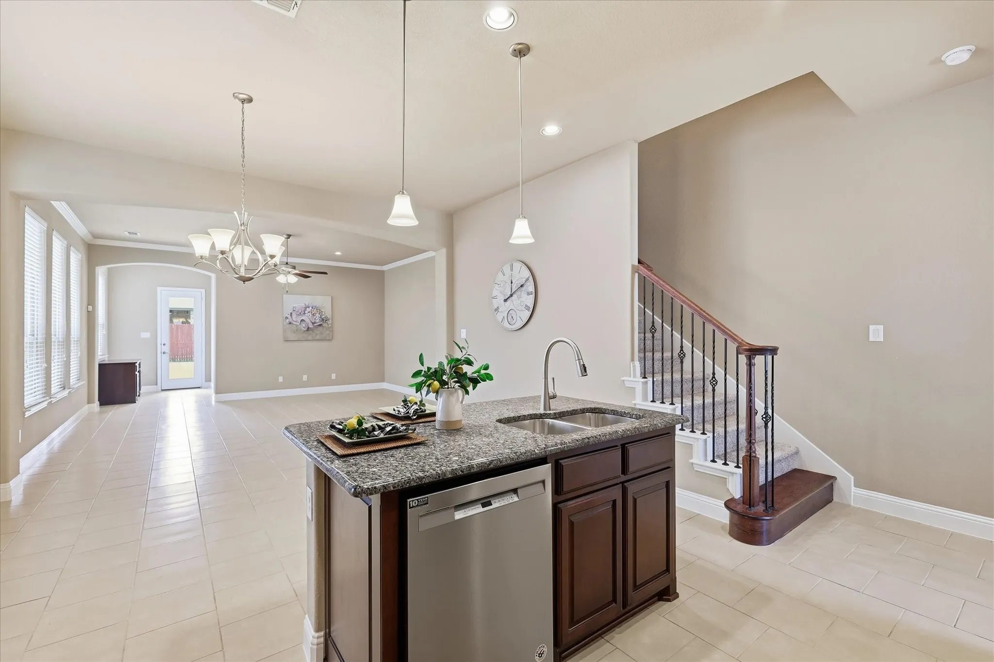 Single Family Residence For Sale in Tarrant County , 4332 Old Grove Way, Fort Worth, Texas 76244, 4 Bedroom, 3 Bathroom, 2 Garage spaces, 2,658 Sqft, built in 2015, mls#21332729, Real Estate Agent in Fort Worth, Homes For Sale in Tarrant county, Homes For Sale in Fort Worth, Realtor in Fort Worth Texas, Real Estate Brokerage Independent Realty Texas, Luminita Cordes Realtor