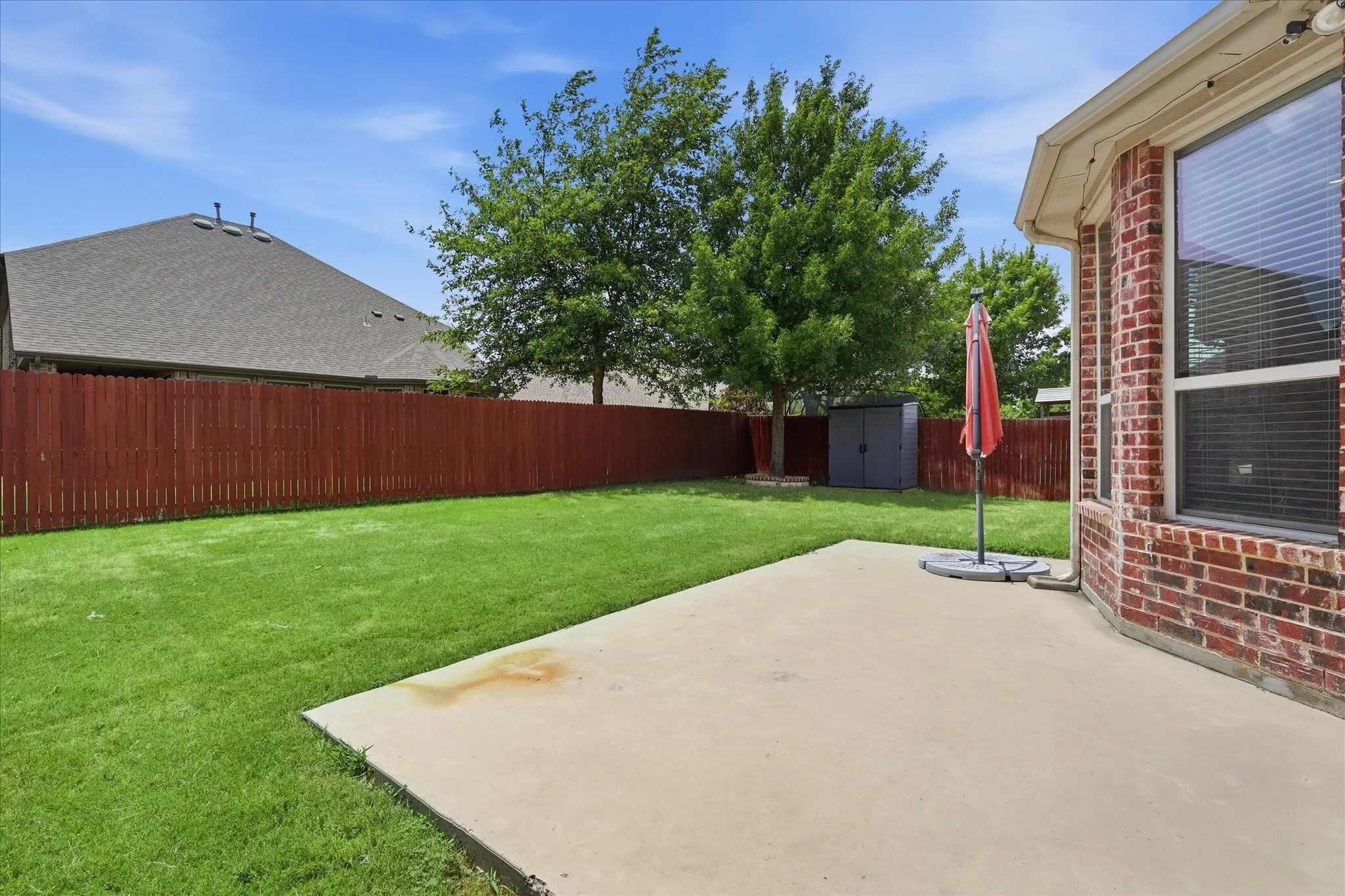 Single Family Residence For Sale in Tarrant County , 4332 Old Grove Way, Fort Worth, Texas 76244, 4 Bedroom, 3 Bathroom, 2 Garage spaces, 2,658 Sqft, built in 2015, mls#21332729, Real Estate Agent in Fort Worth, Homes For Sale in Tarrant county, Homes For Sale in Fort Worth, Realtor in Fort Worth Texas, Real Estate Brokerage Independent Realty Texas, Luminita Cordes Realtor