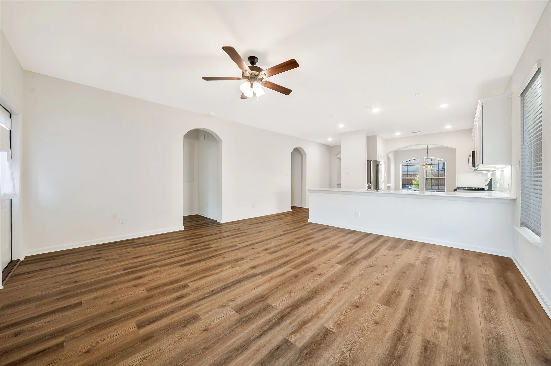 Single Family Residence For Rent in Collin County , 1805 Piedmont Place, Celina, Texas 75009, 3 Bedrooms, 2 Bathrooms, 2 Garage spaces, 1,724 Sqft, built in 2024, Price $2,500, mls#21332212, Real Estate Agent in Celina, Homes For Rent in Collin county, Homes For Rent in Celina, Realtor in Celina Texas, Real Estate Brokerage Independent Realty Texas, Luminita Cordes Realtor
