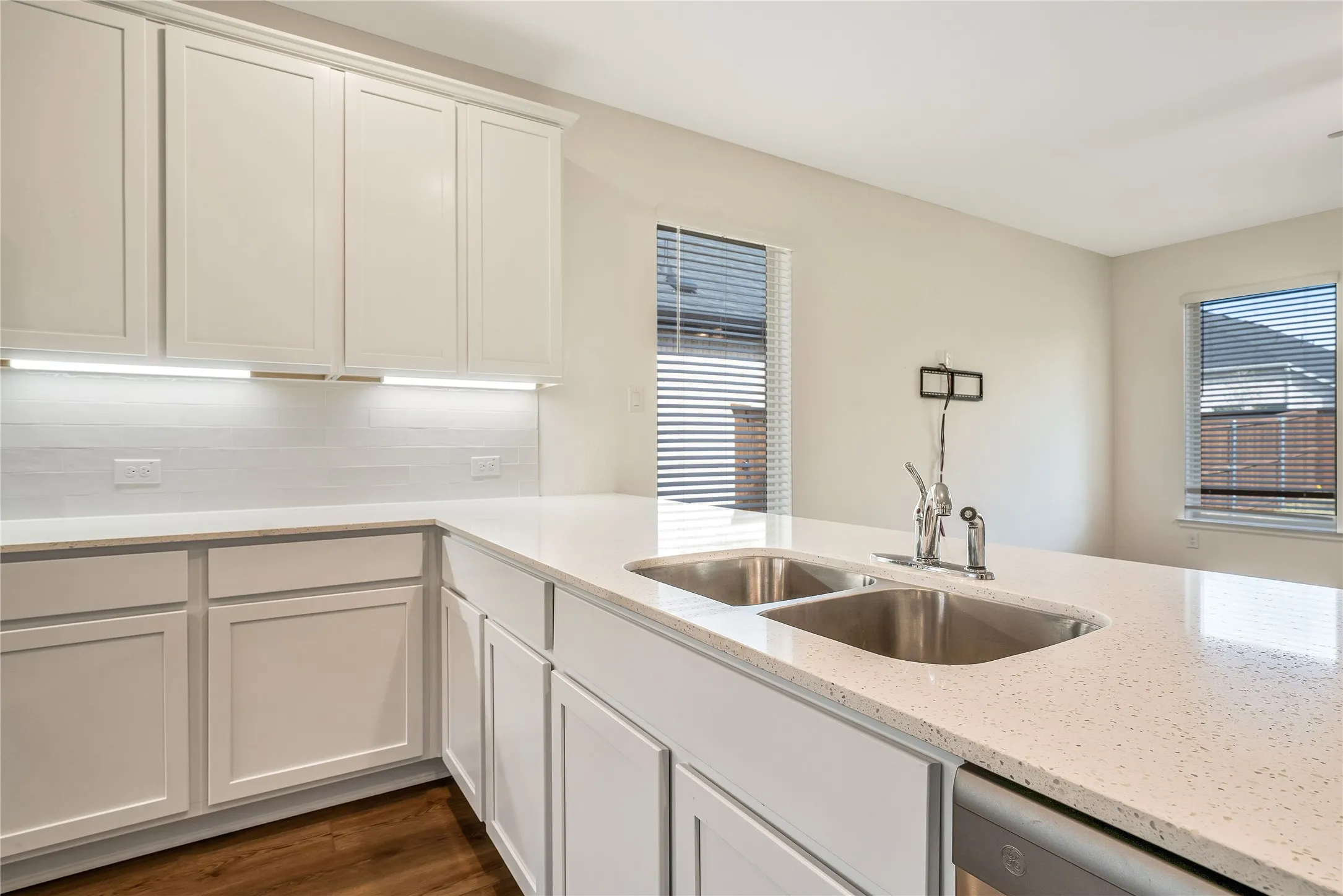Single Family Residence For Rent in Collin County , 1805 Piedmont Place, Celina, Texas 75009, 3 Bedrooms, 2 Bathrooms, 2 Garage spaces, 1,724 Sqft, built in 2024, Price $2,500, mls#21332212, Real Estate Agent in Celina, Homes For Rent in Collin county, Homes For Rent in Celina, Realtor in Celina Texas, Real Estate Brokerage Independent Realty Texas, Luminita Cordes Realtor