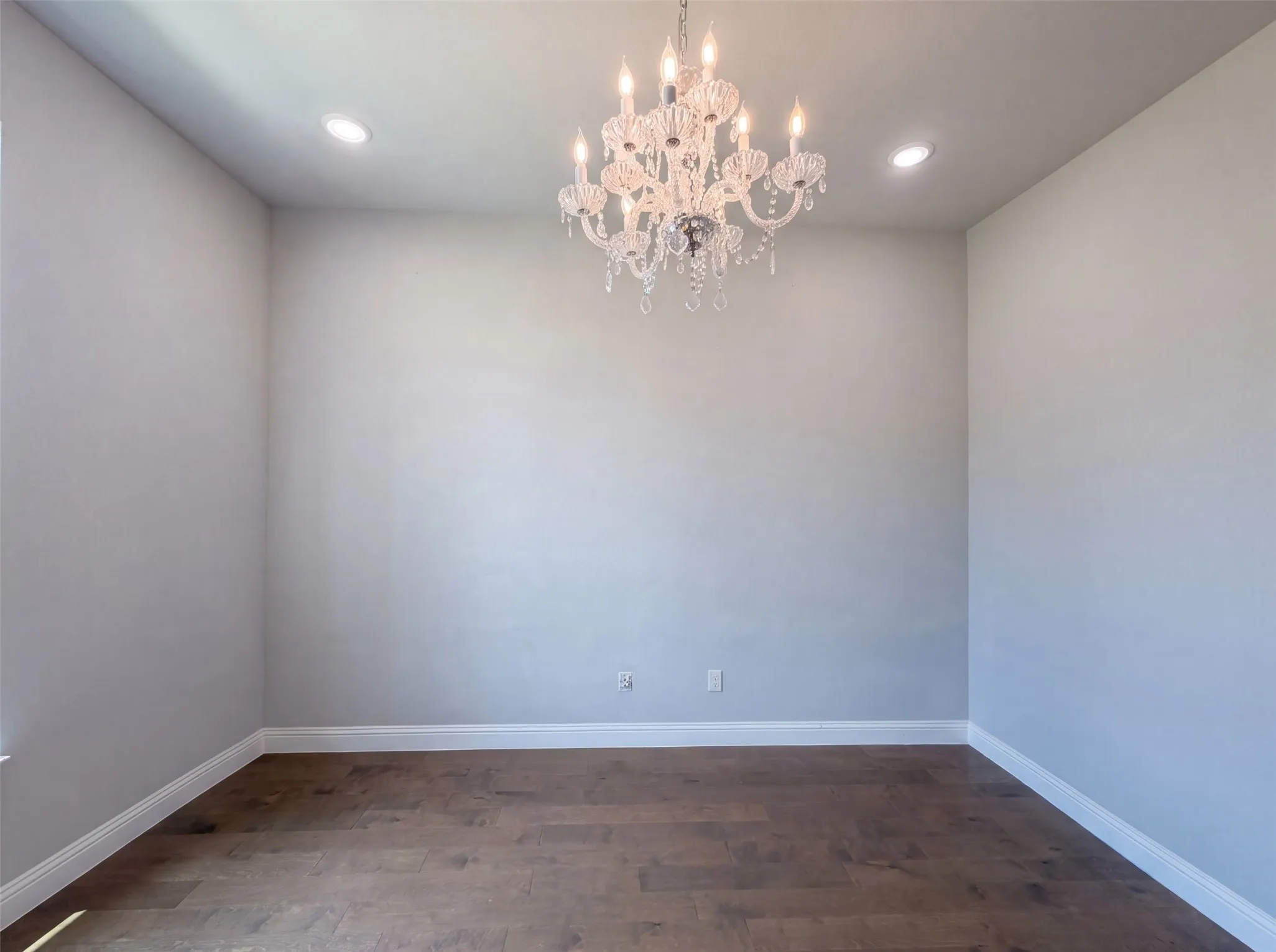 Single Family Residence For Sale in Collin County , 7592 Sanctuary Drive, Frisco, Texas 75033, 4 Bedroom, 4 Bathroom, 2 Garage spaces, 3,552 Sqft, built in 2021, mls#21333603, Real Estate Agent in Frisco, Homes For Sale in Collin county, Homes For Sale in Frisco, Realtor in Frisco Texas, Real Estate Brokerage Independent Realty Texas, Luminita Cordes Realtor