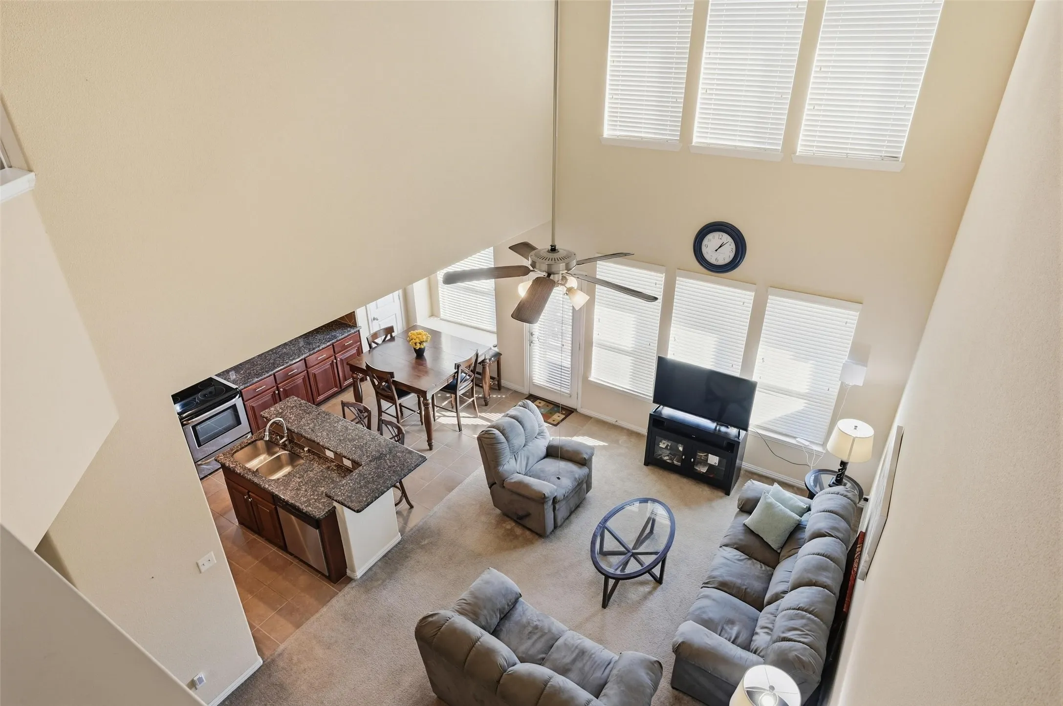 Townhouse For Sale in Dallas County , 4222 Nia Drive, Irving, Texas 75038, 3 Bedroom, 3 Bathroom, 2 Garage spaces, 2,004 Sqft, built in 2014, mls#21331992, Real Estate Agent in Irving, Homes For Sale in Dallas county, Homes For Sale in Irving, Realtor in Irving Texas, Real Estate Brokerage Independent Realty Texas, Luminita Cordes Realtor