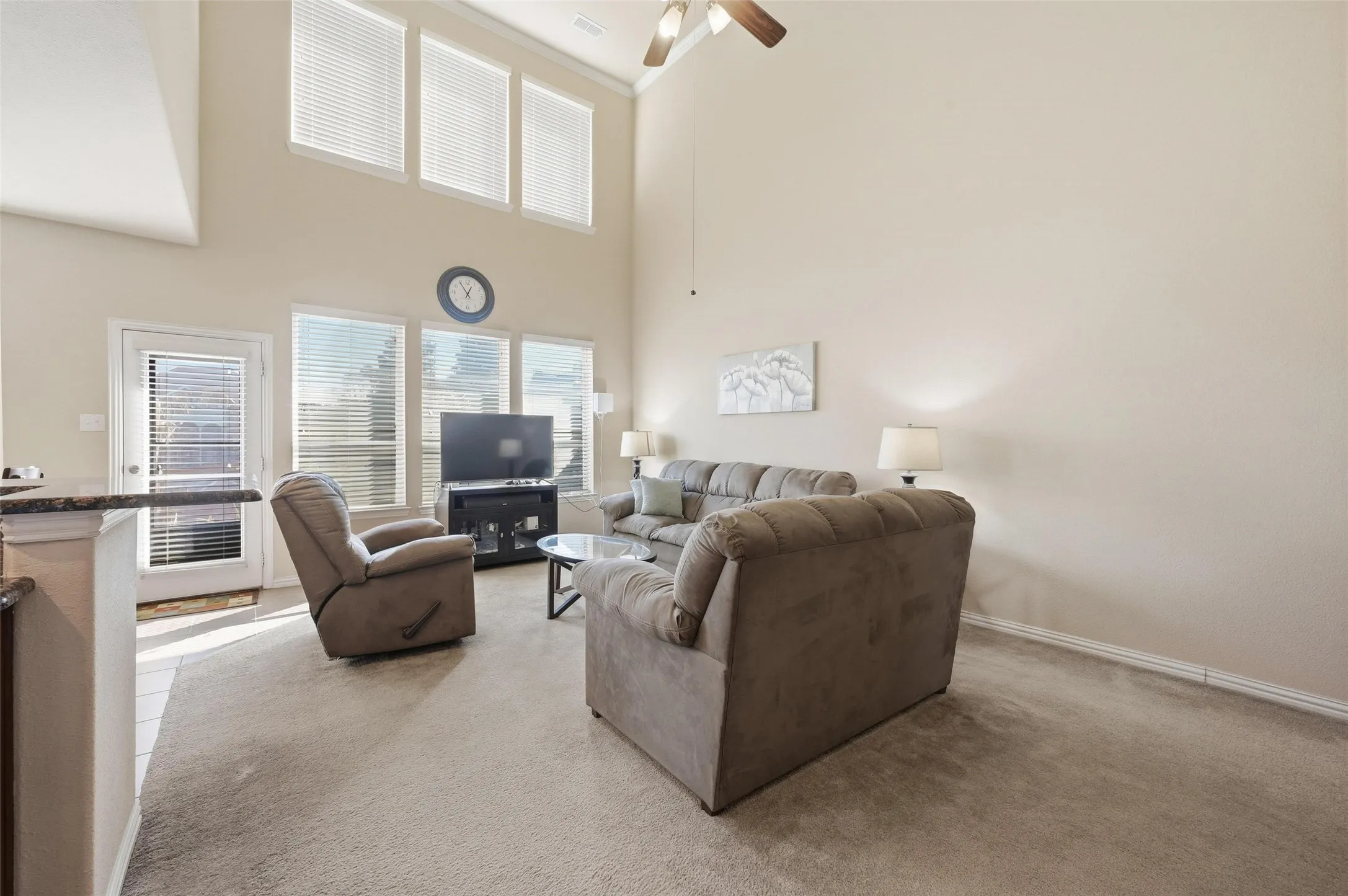 Townhouse For Sale in Dallas County , 4222 Nia Drive, Irving, Texas 75038, 3 Bedroom, 3 Bathroom, 2 Garage spaces, 2,004 Sqft, built in 2014, mls#21331992, Real Estate Agent in Irving, Homes For Sale in Dallas county, Homes For Sale in Irving, Realtor in Irving Texas, Real Estate Brokerage Independent Realty Texas, Luminita Cordes Realtor