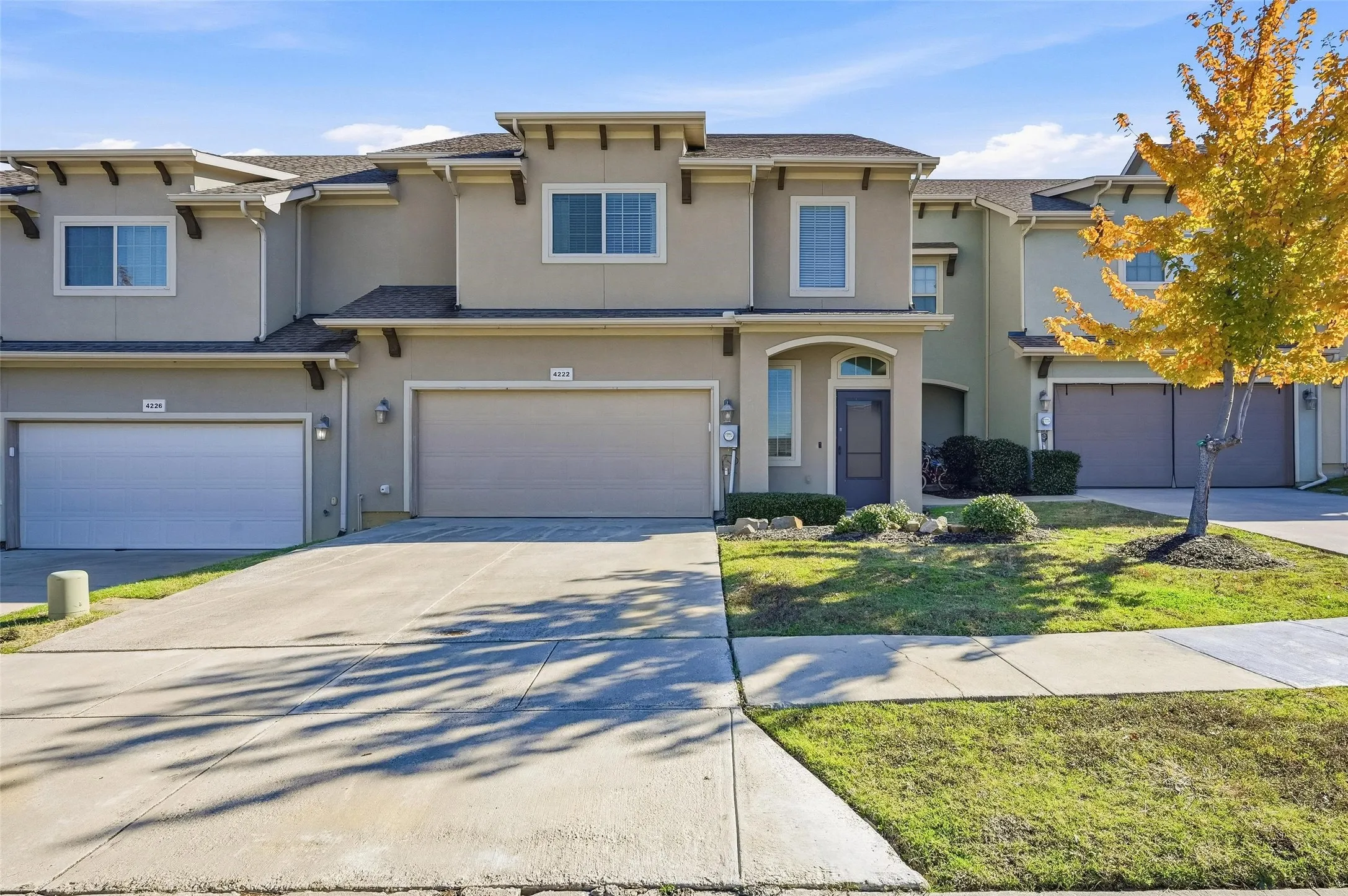 Townhouse For Sale in Dallas County , 4222 Nia Drive, Irving, Texas 75038, 3 Bedroom, 3 Bathroom, 2 Garage spaces, 2,004 Sqft, built in 2014, mls#21331992, Real Estate Agent in Irving, Homes For Sale in Dallas county, Homes For Sale in Irving, Realtor in Irving Texas, Real Estate Brokerage Independent Realty Texas, Luminita Cordes Realtor