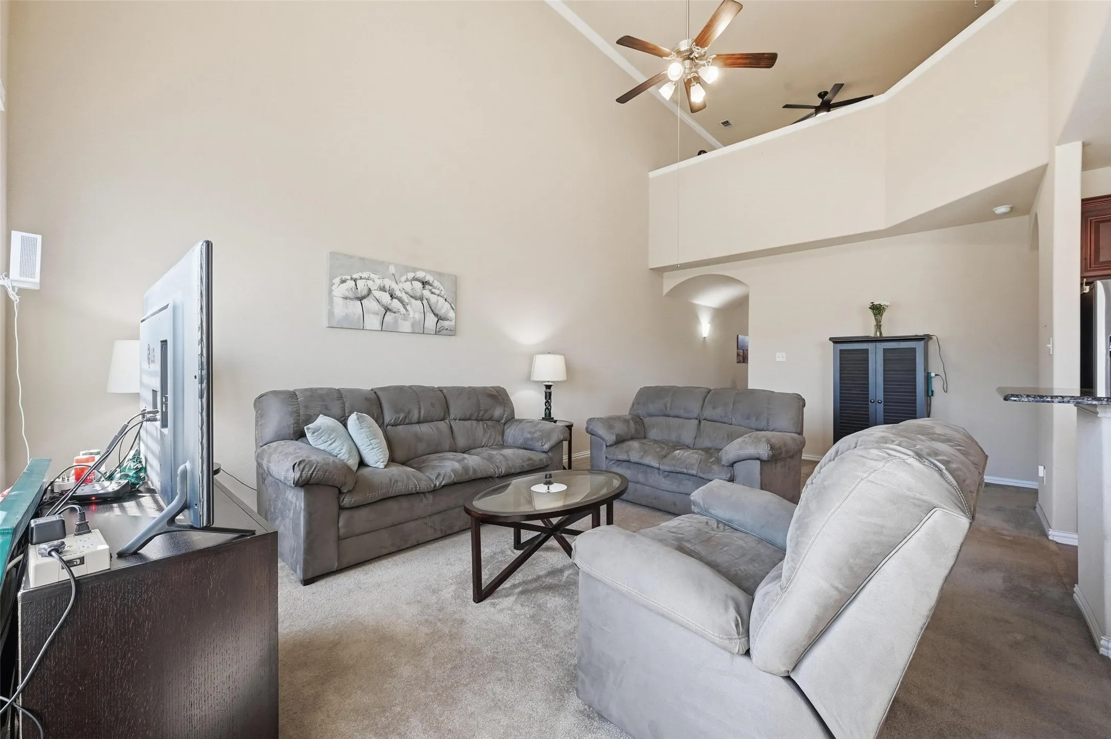 Townhouse For Sale in Dallas County , 4222 Nia Drive, Irving, Texas 75038, 3 Bedroom, 3 Bathroom, 2 Garage spaces, 2,004 Sqft, built in 2014, mls#21331992, Real Estate Agent in Irving, Homes For Sale in Dallas county, Homes For Sale in Irving, Realtor in Irving Texas, Real Estate Brokerage Independent Realty Texas, Luminita Cordes Realtor