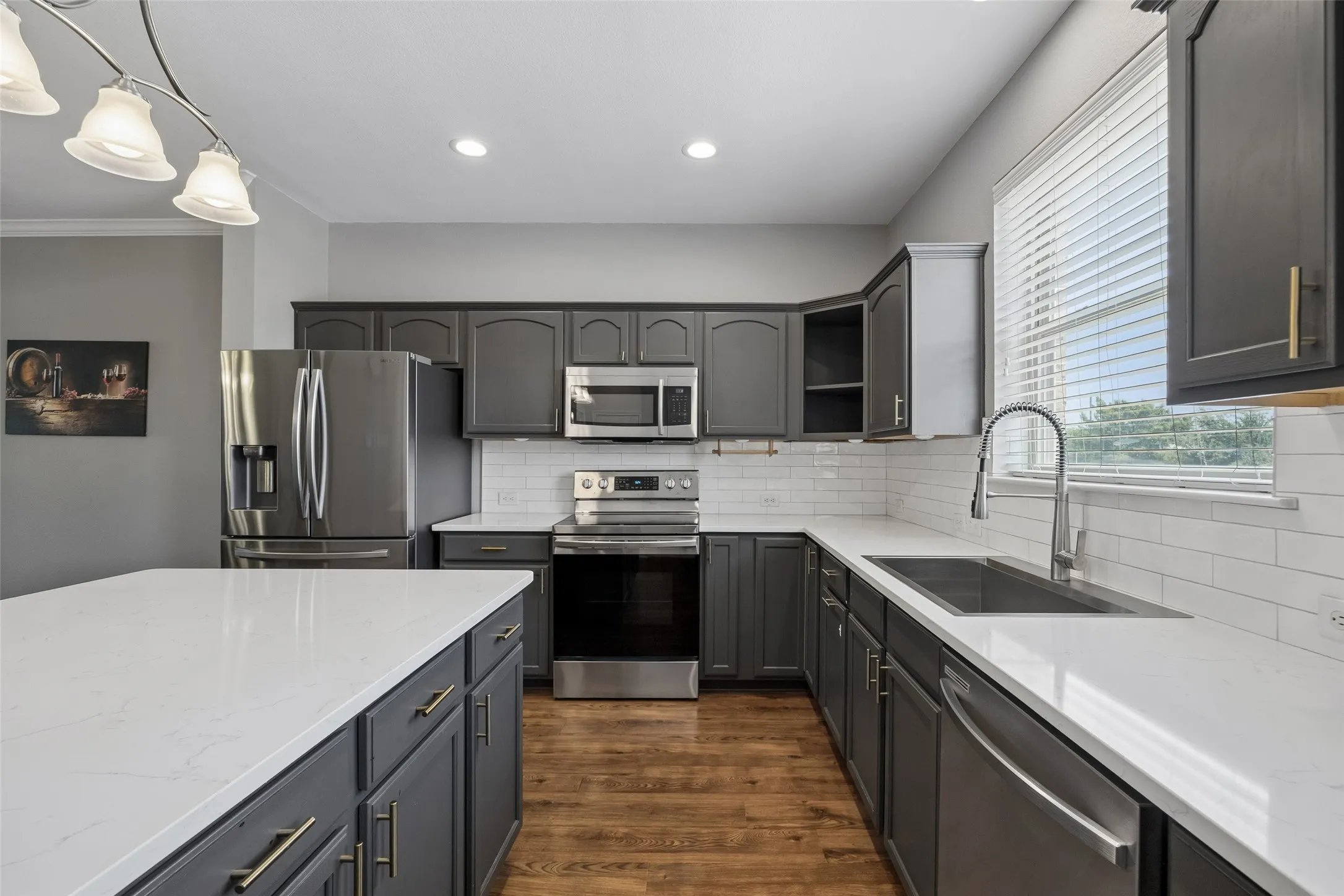 Townhouse For Sale in Dallas County , 2126 Mcparland Court, Carrollton, Texas 75006, 3 Bedroom, 4 Bathroom, 2 Garage spaces, 1,996 Sqft, built in 2008, mls#21333643, Real Estate Agent in Carrollton, Homes For Sale in Dallas county, Homes For Sale in Carrollton, Realtor in Carrollton Texas, Real Estate Brokerage Independent Realty Texas, Luminita Cordes Realtor
